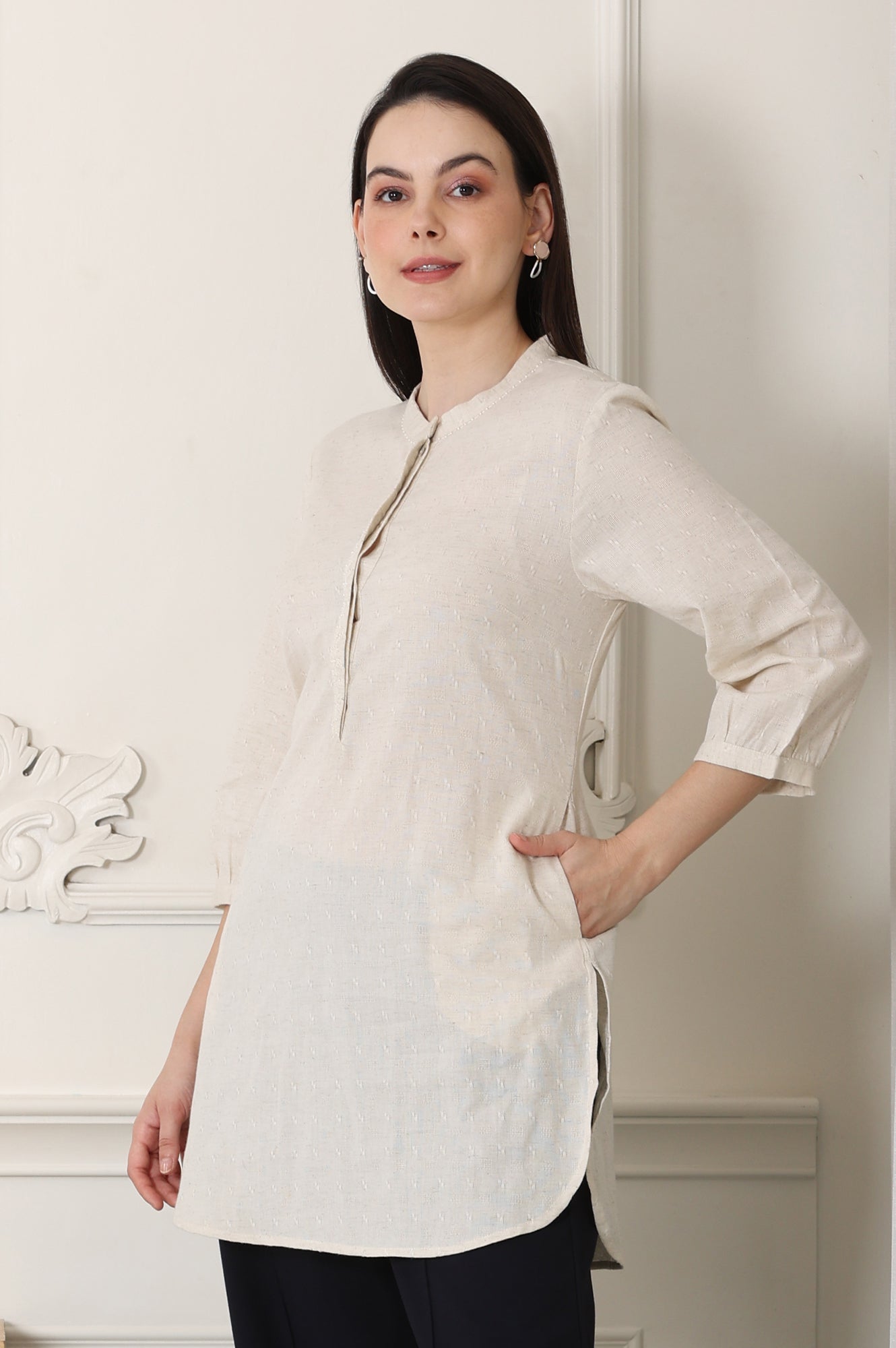 White Solid Textured Cotton Flax Mandarin Collar Tunic