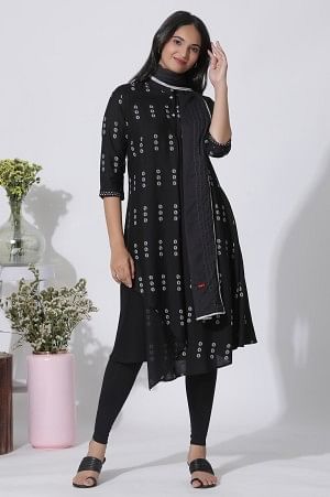 Black Cotton Dupatta With Stitchline Embroidery