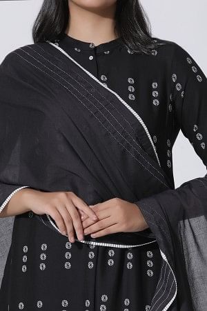 Black Cotton Dupatta With Stitchline Embroidery