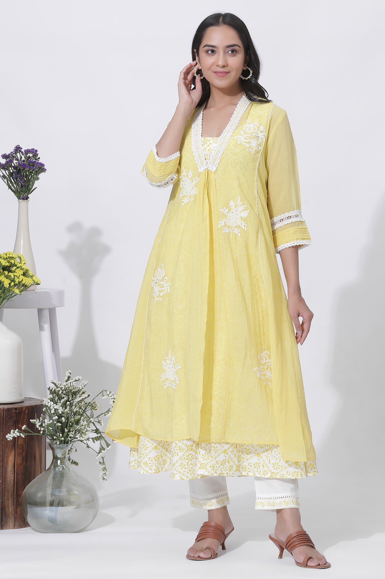 Yellow Kota Embroidered Gilet, Printed Kurta And Pants Set