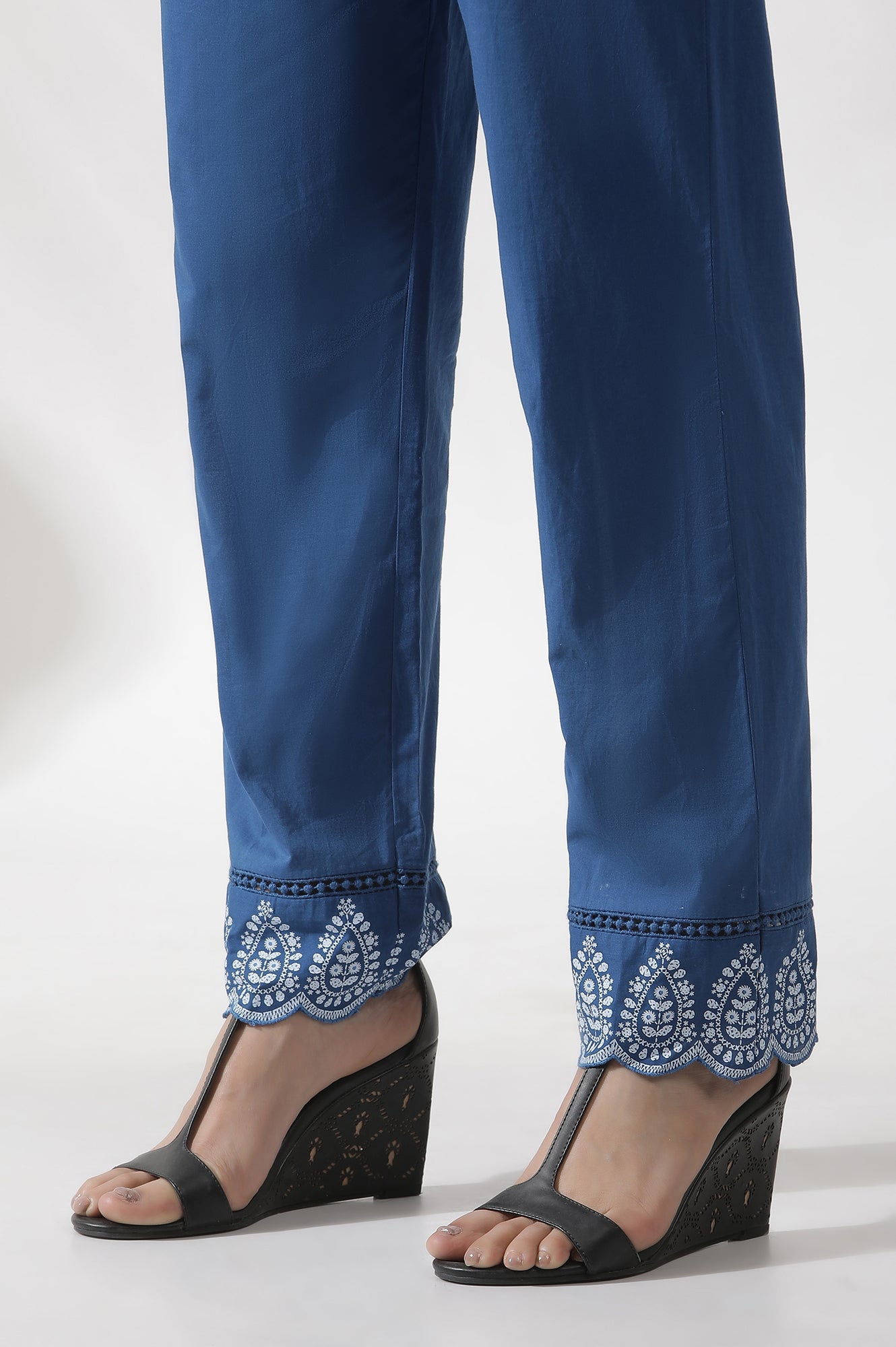 Blue Floral Printed Gathered Kurta And Pants Set