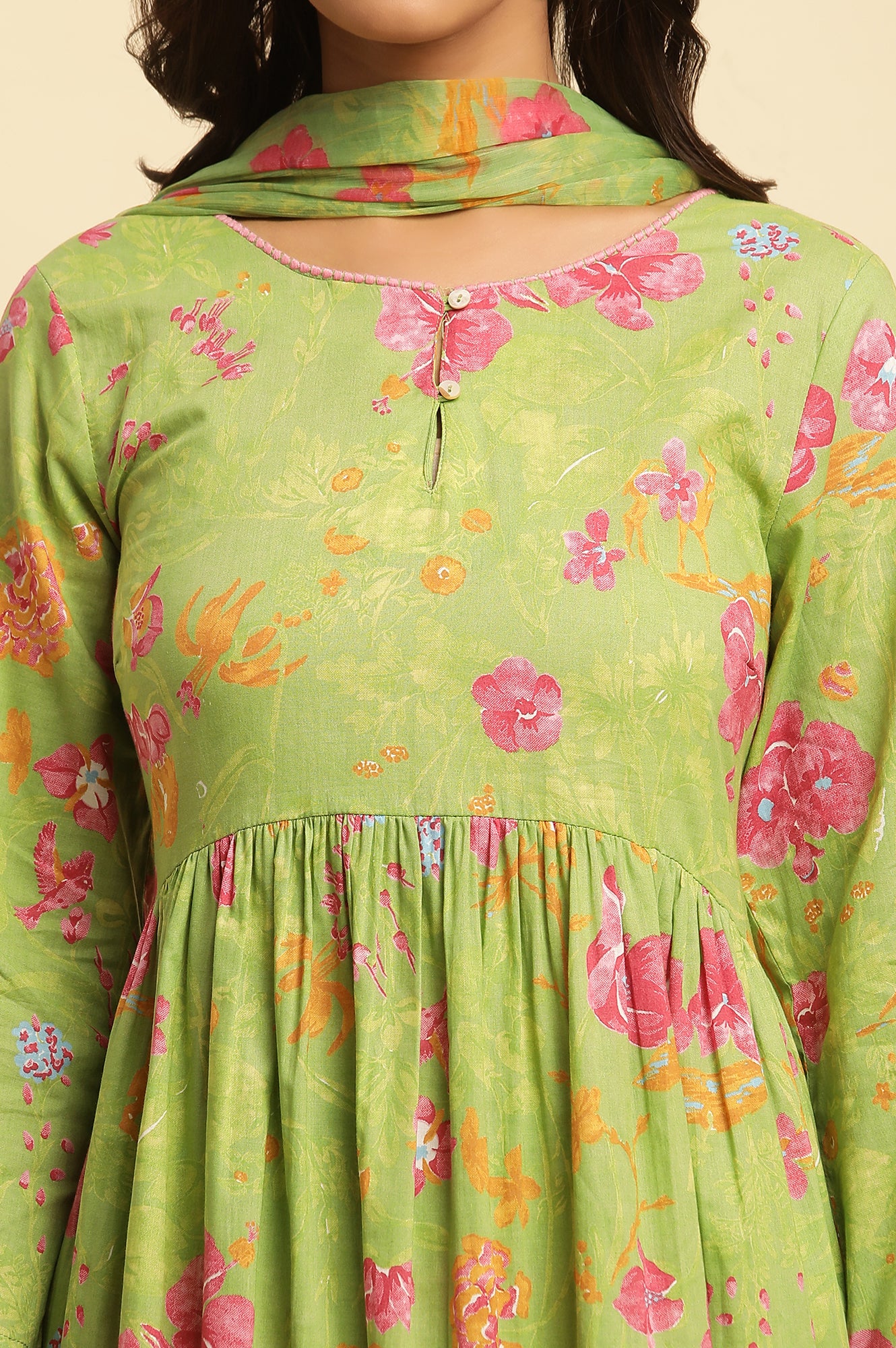 Green Floral Printed Gathered Kurta, Pants And Dupatta Set