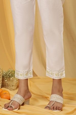 White A-Line Cotton Checker Kurta, Pants And Dupatta Set