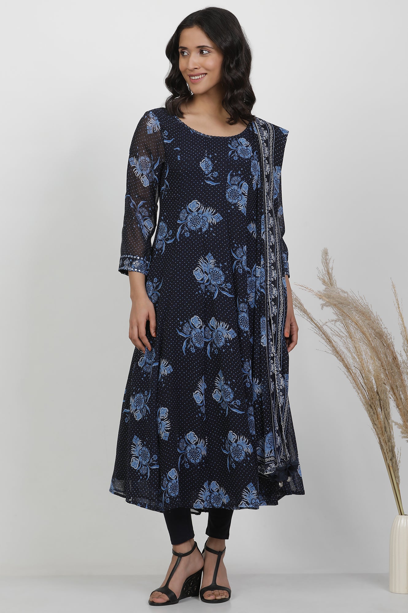 Blue Floral Printed Flared Georgette Kurta, Tights And Dupatta Set