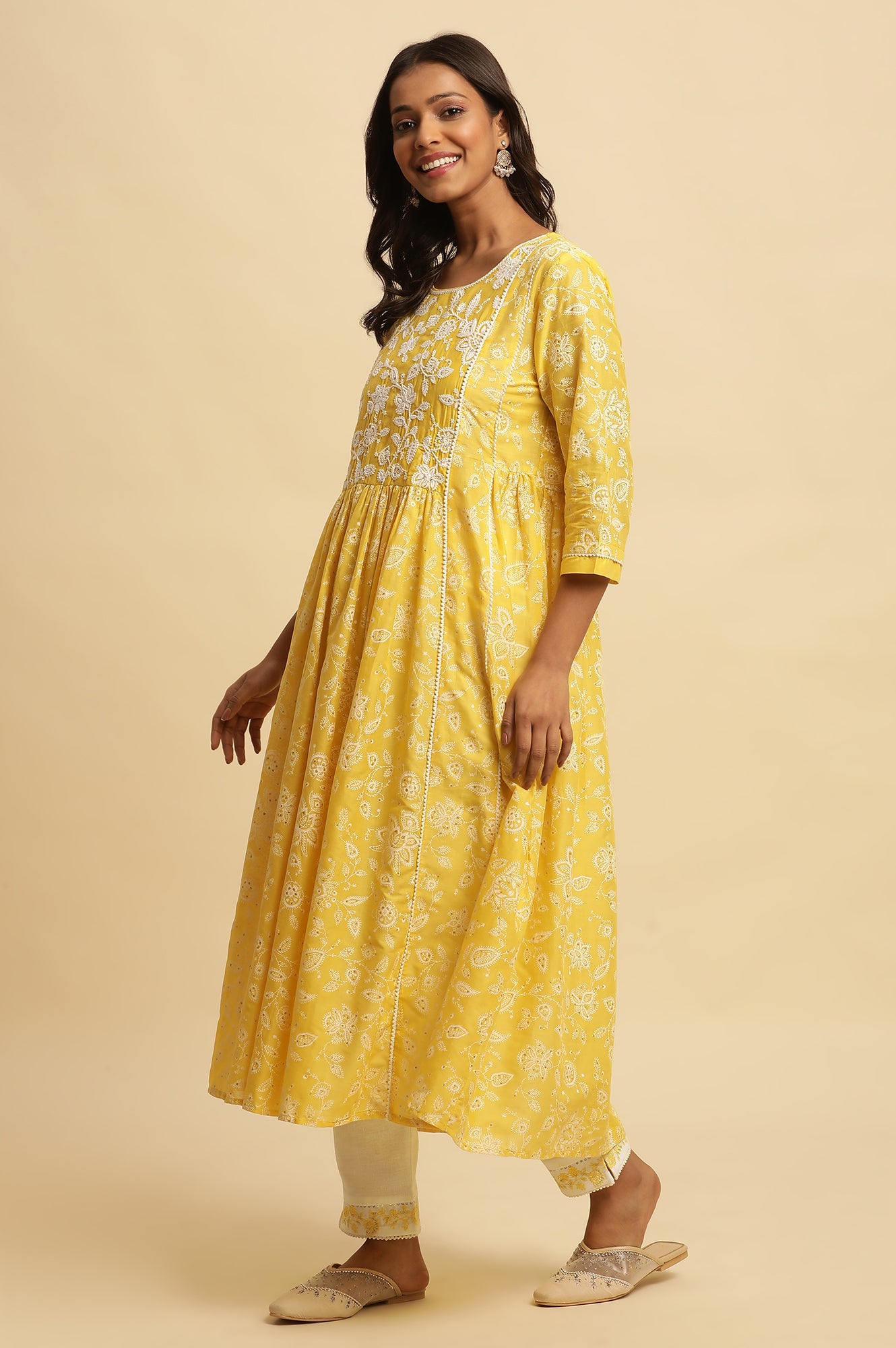 Yellow Floral Printed Gathered Kurta, Pants And Dupatta Set