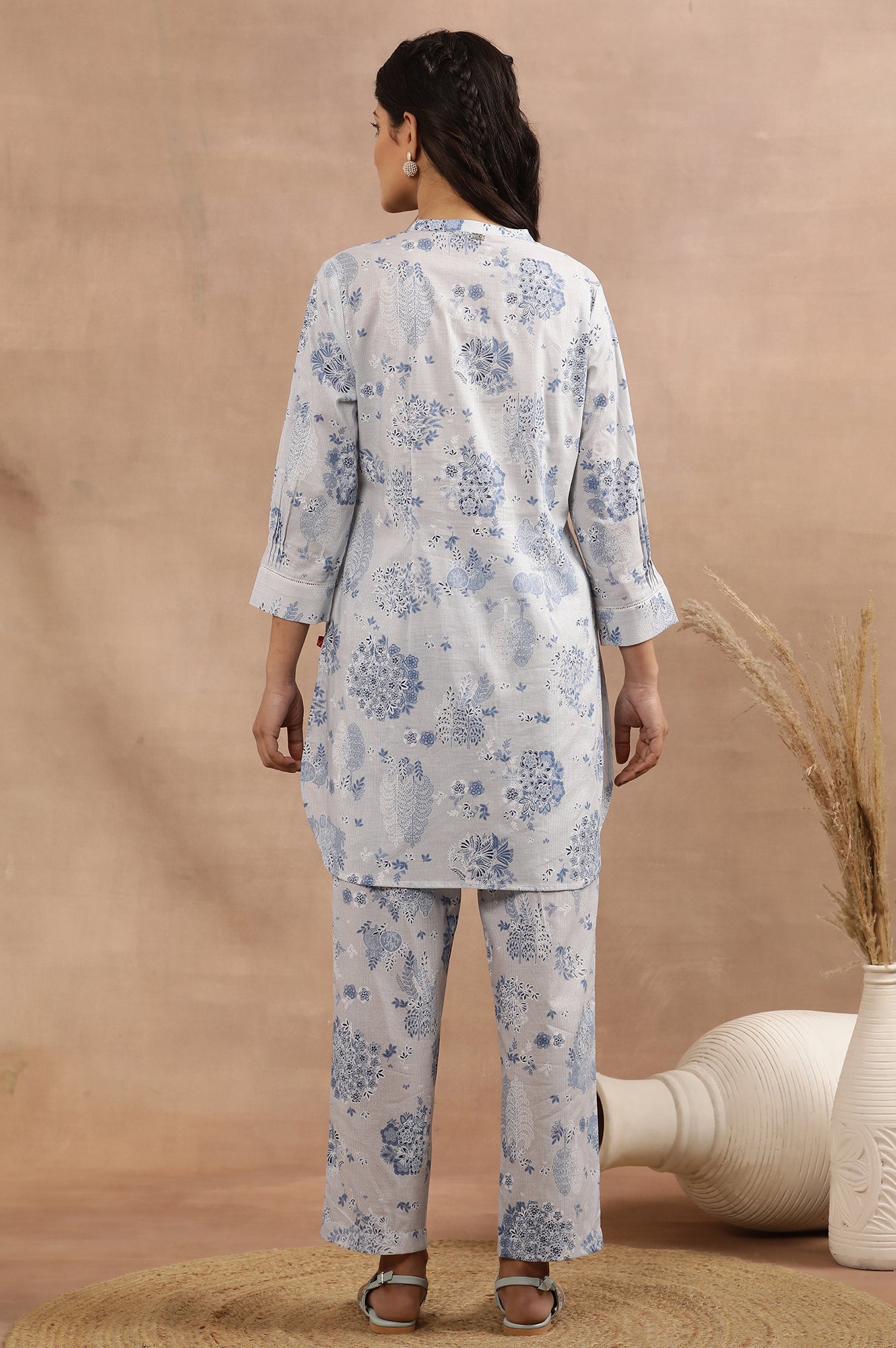 Light Blue Printed Short Kurta And Pants Co-Ord Set