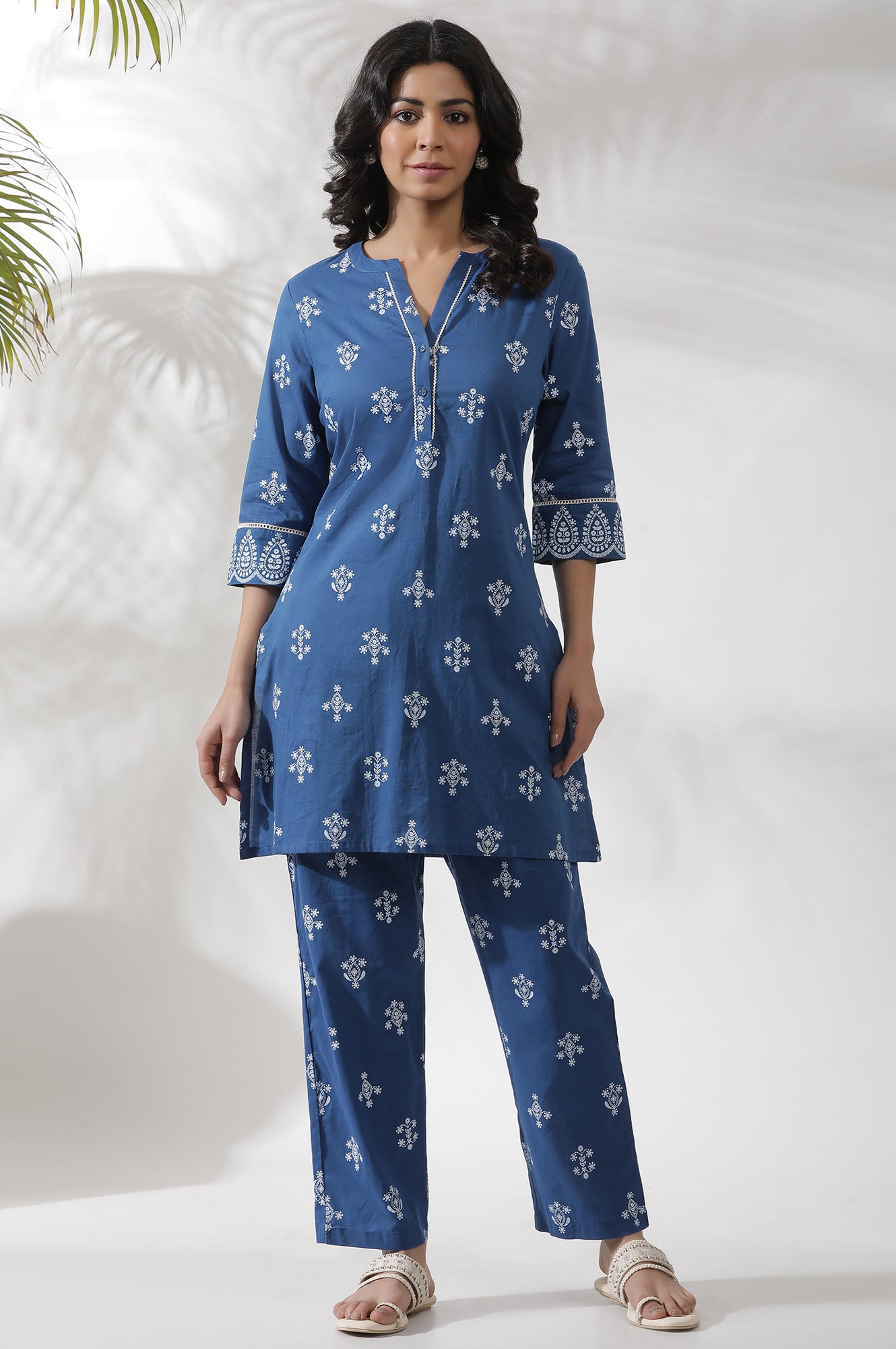 Blue Printed Cotton Kurta And Pants Co-Ord Set