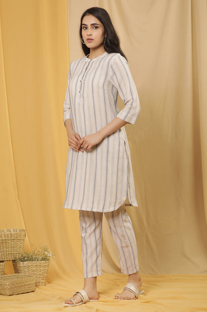 White Yarn Dyed Straight Kurta And Pants Set