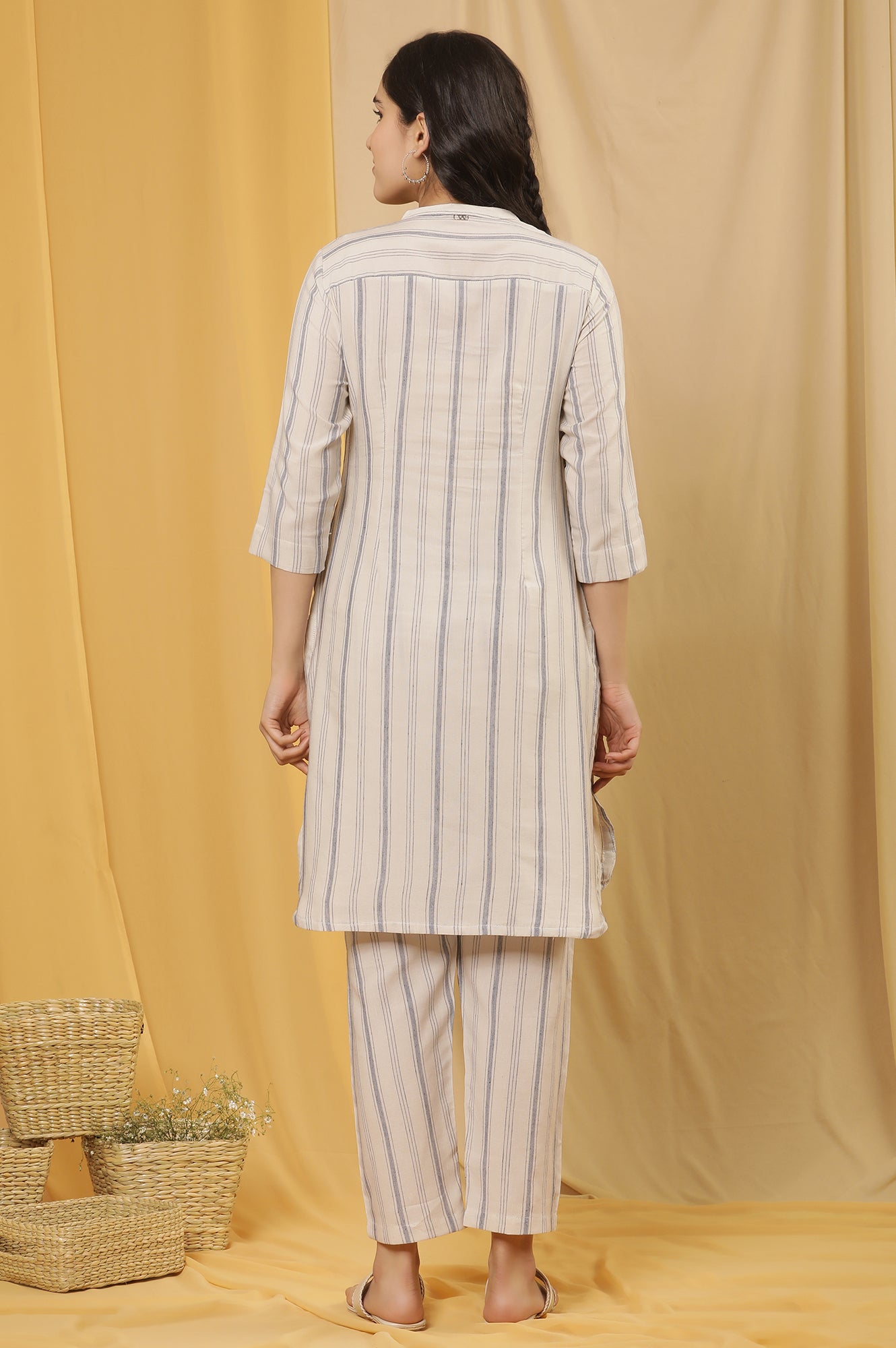 White Yarn Dyed Straight Kurta And Pants Set