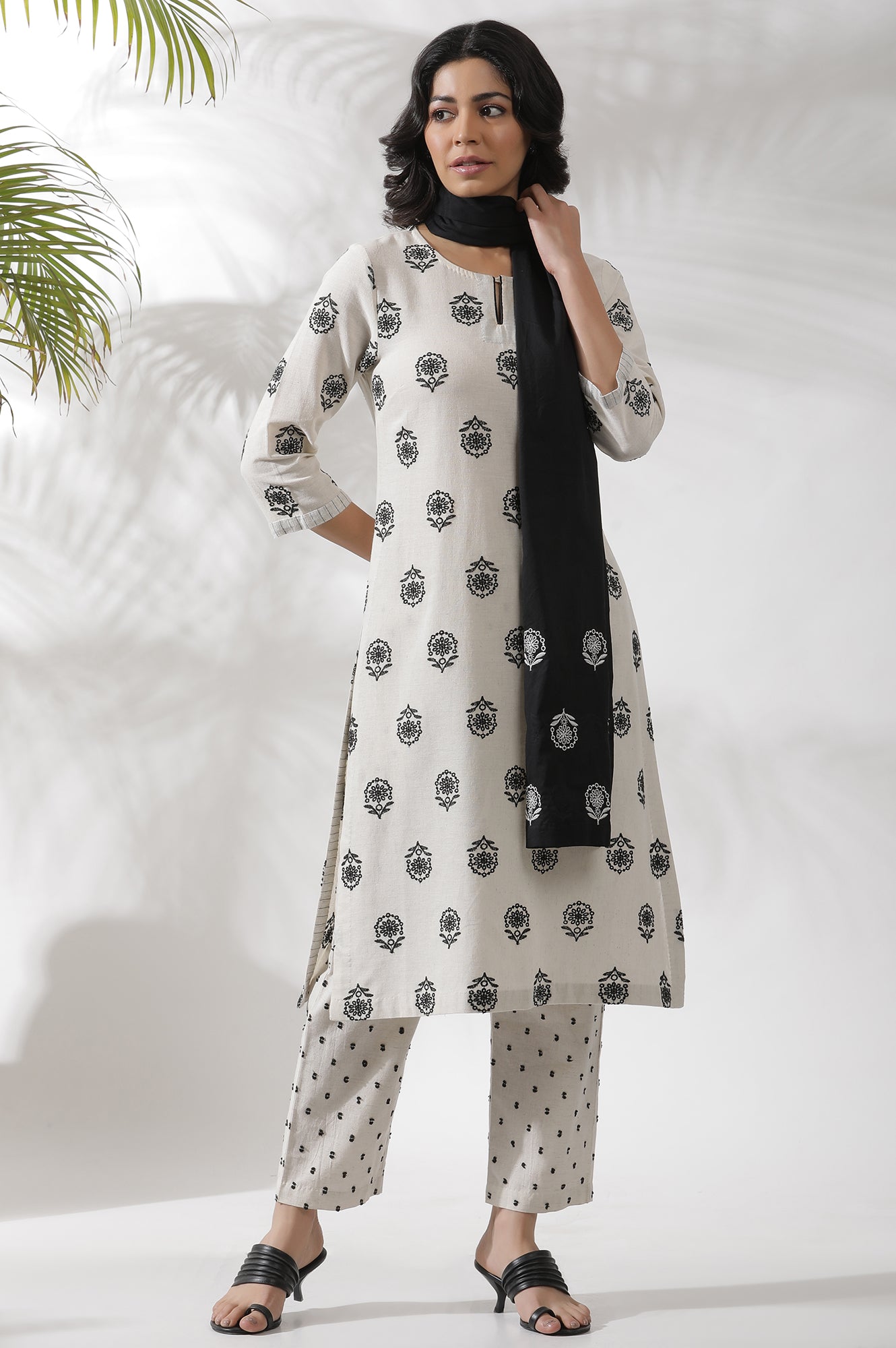 Off-White Schiffli Embroidered Kurta, Pants And Black Dupatta Set