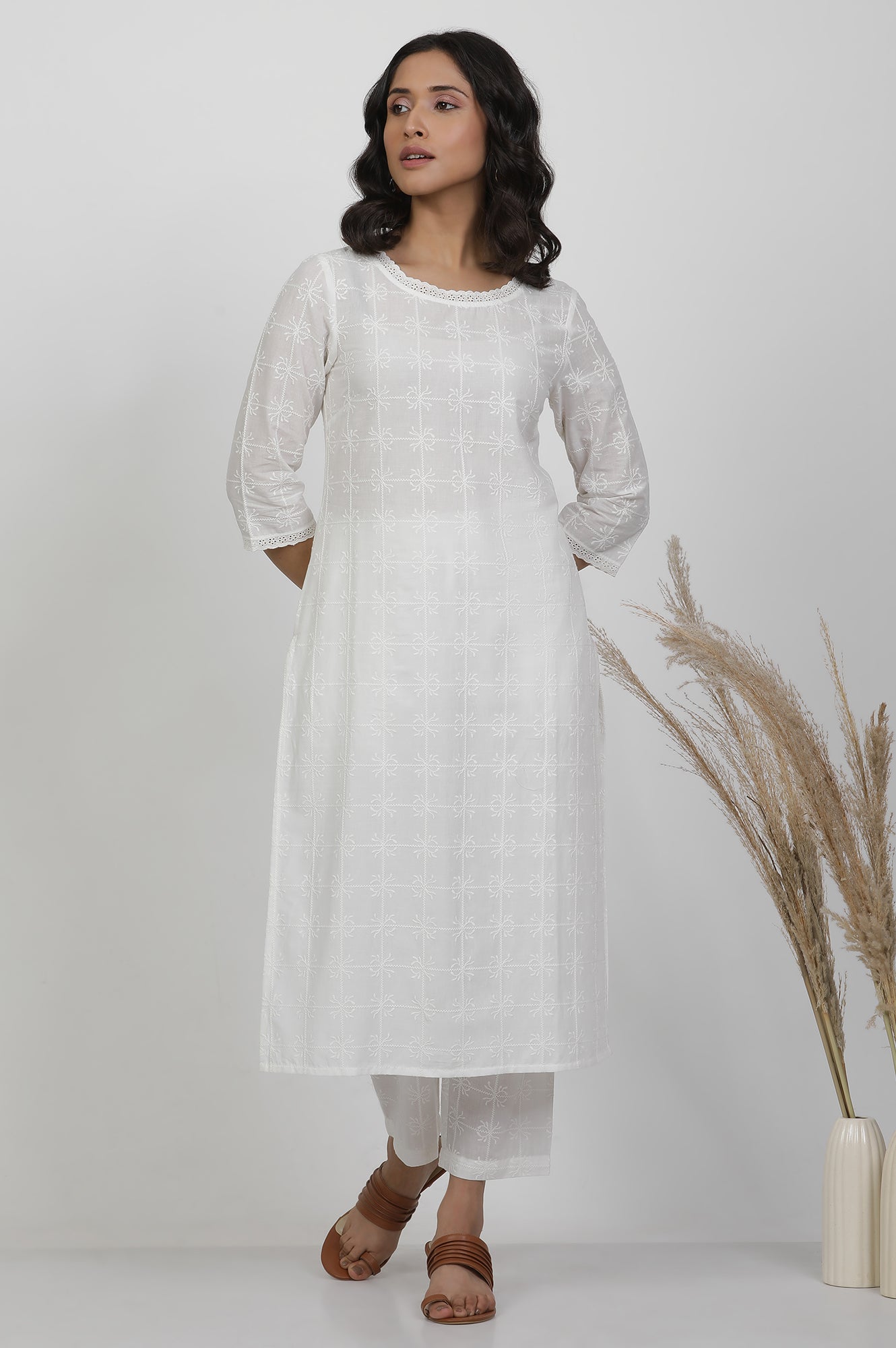 Wite Schiffli Cotton Kurta And Pants Co-Ord Set