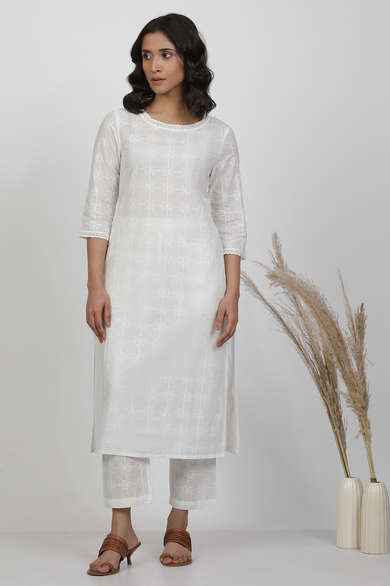 Wite Schiffli Cotton Kurta And Pants Co-Ord Set