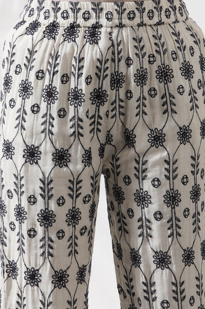 Off-White Floral Embroidered Kurta And Pants Co-Ord Set