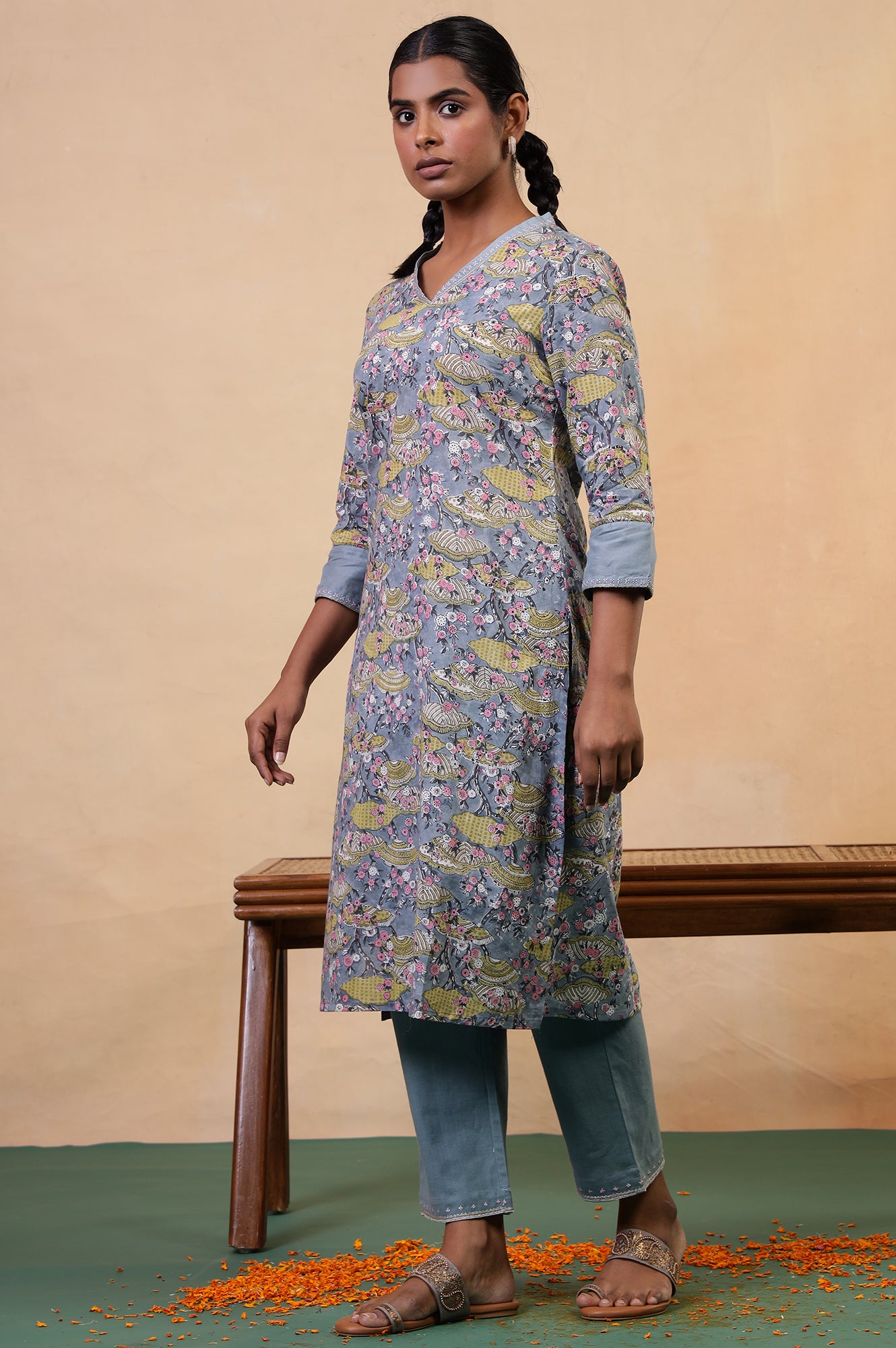 Folksong Opal Blue Cotton Straight-Fit Floral Hand Block Printed Kurta