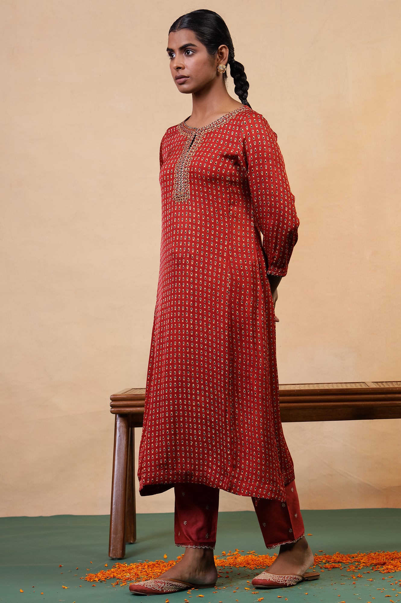 Folksong Chilli Pepper Viscose Blend Straight-Fit Ethnic Motif Pyjamas