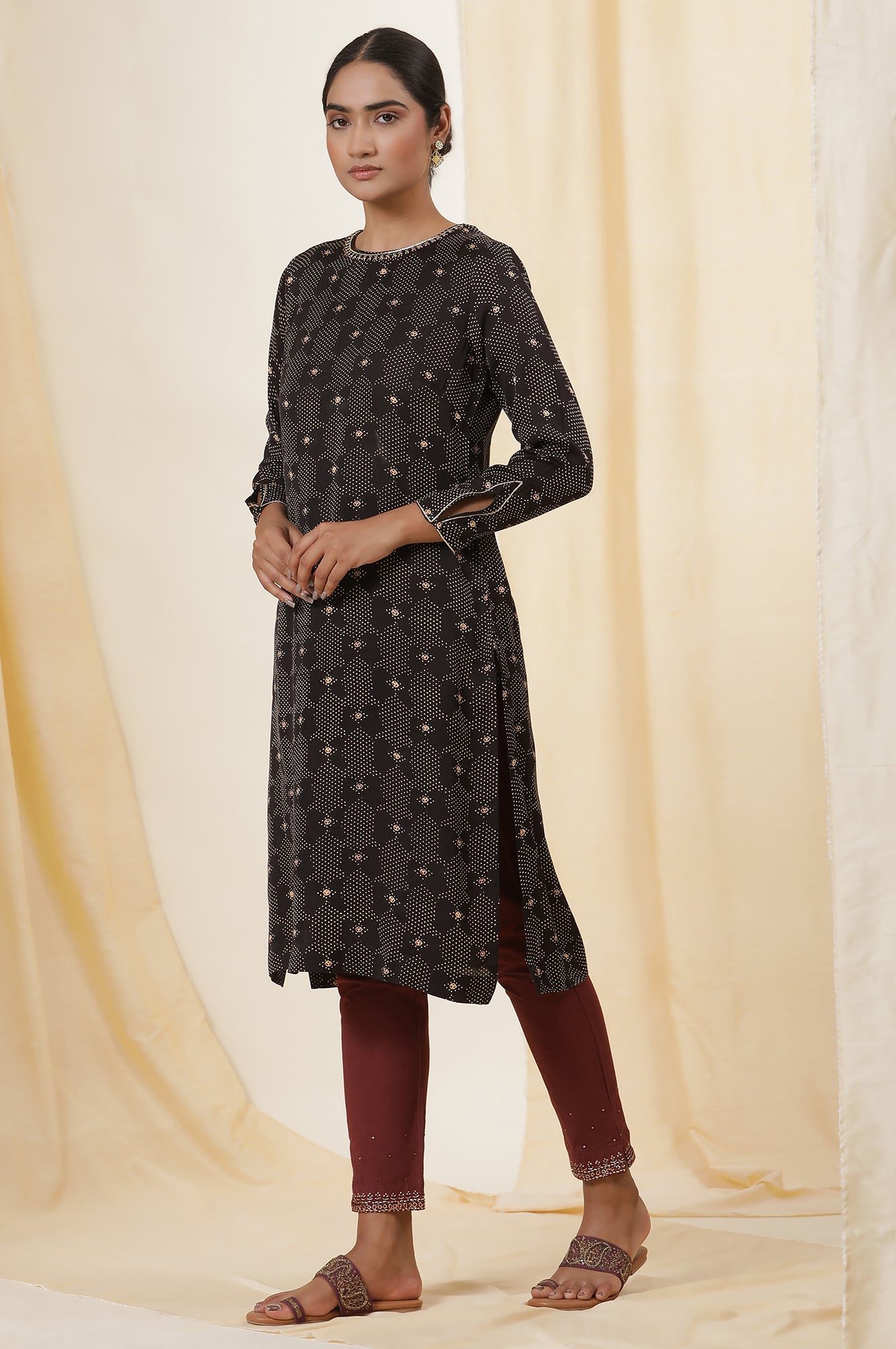 Black Printed Modal Sain Kurta With Neck Embroidery