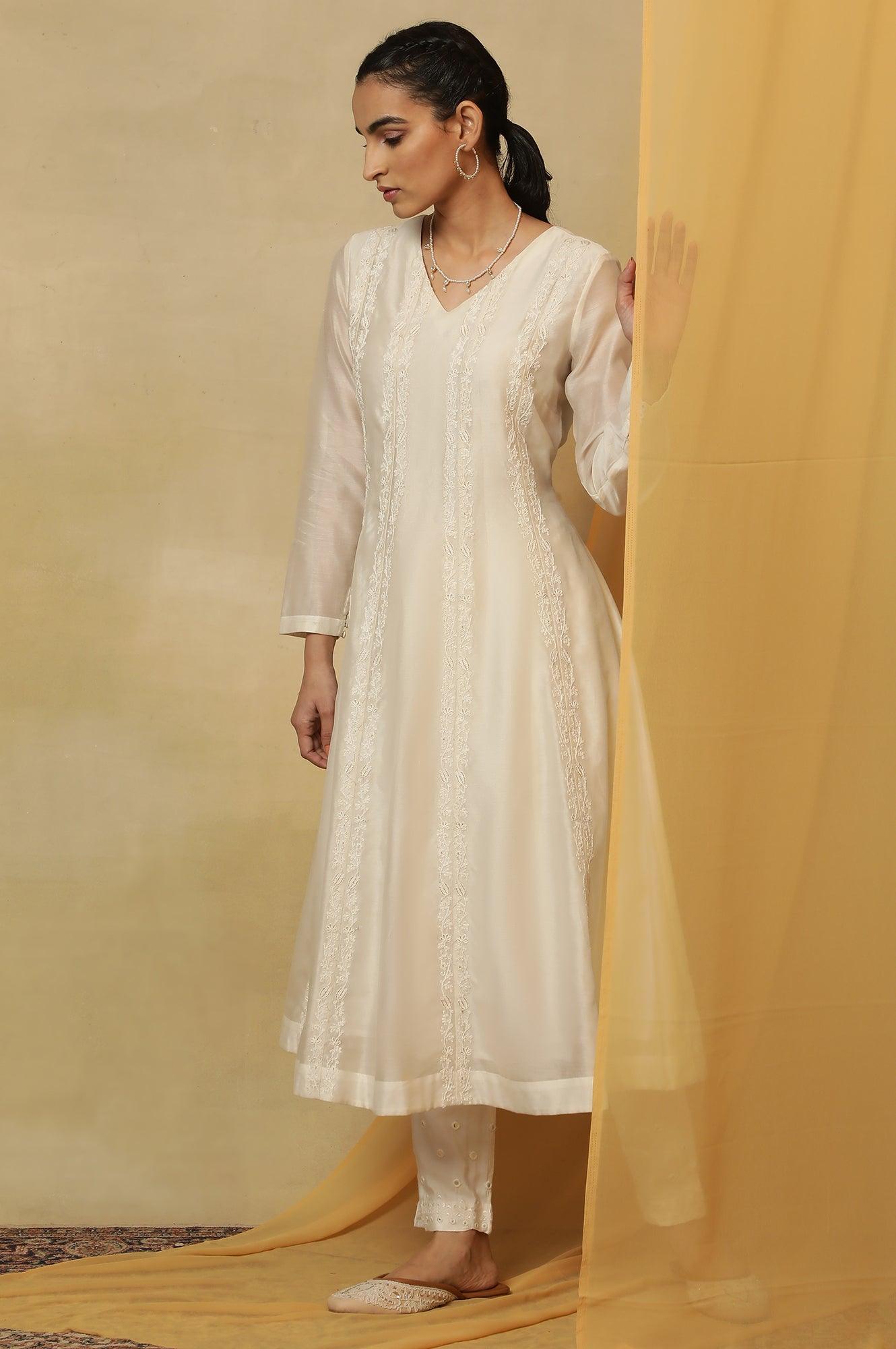 Off White Dori Embroidered Panelled Kurta - wforwoman