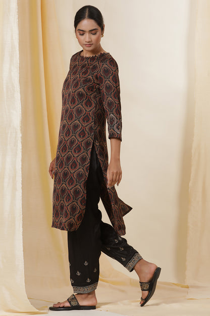 Black Ajrakh Print Kurta In Lustrous Satin