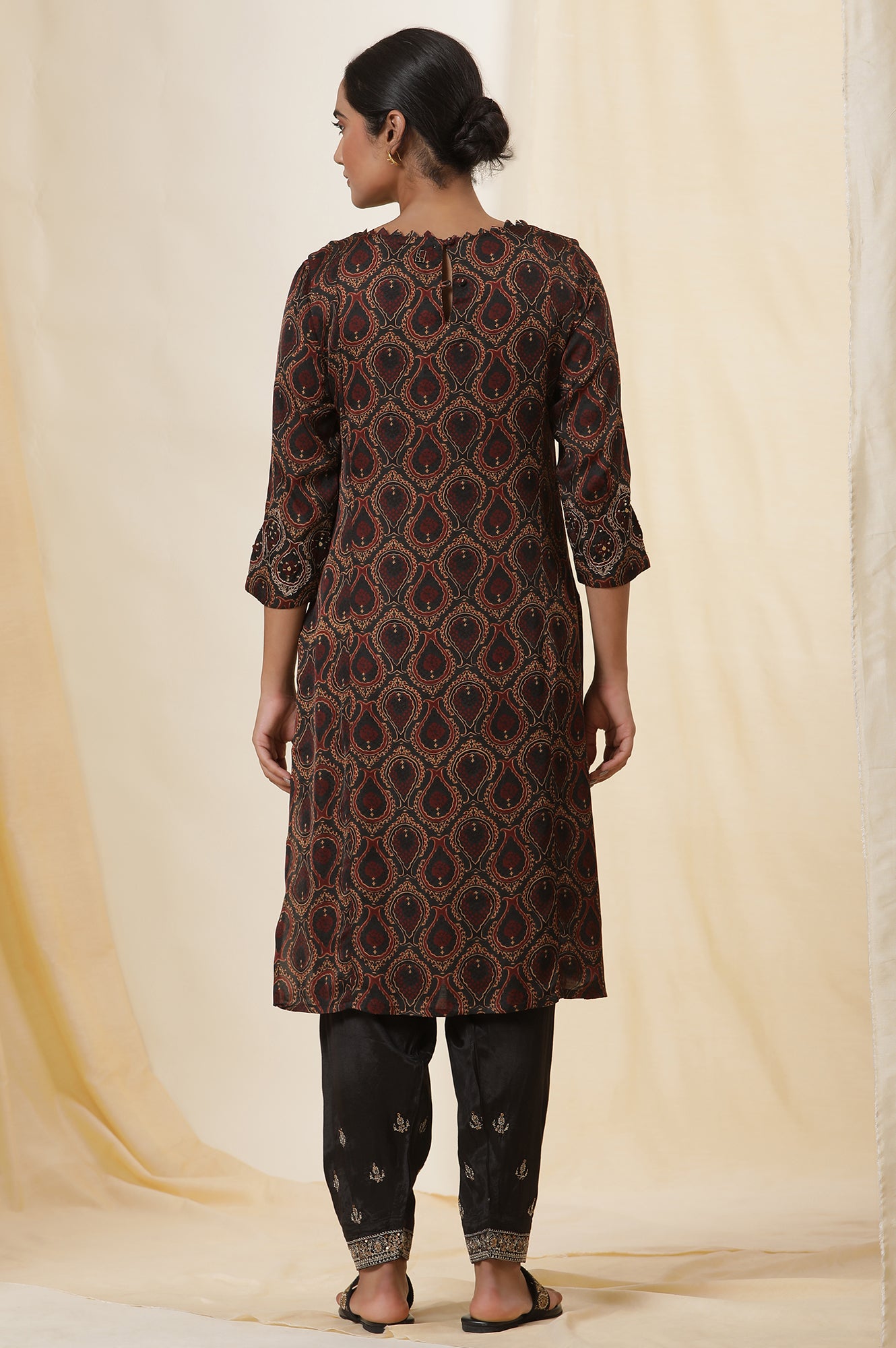 Black Ajrakh Print Kurta In Lustrous Satin