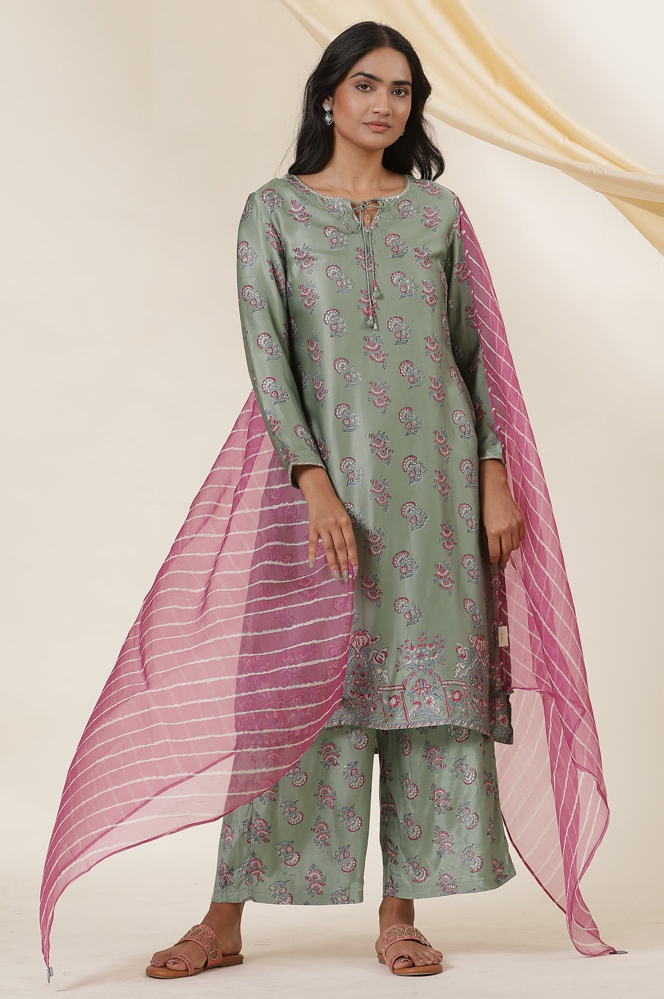 Green Block Printed Kurta In Lustrous Satin