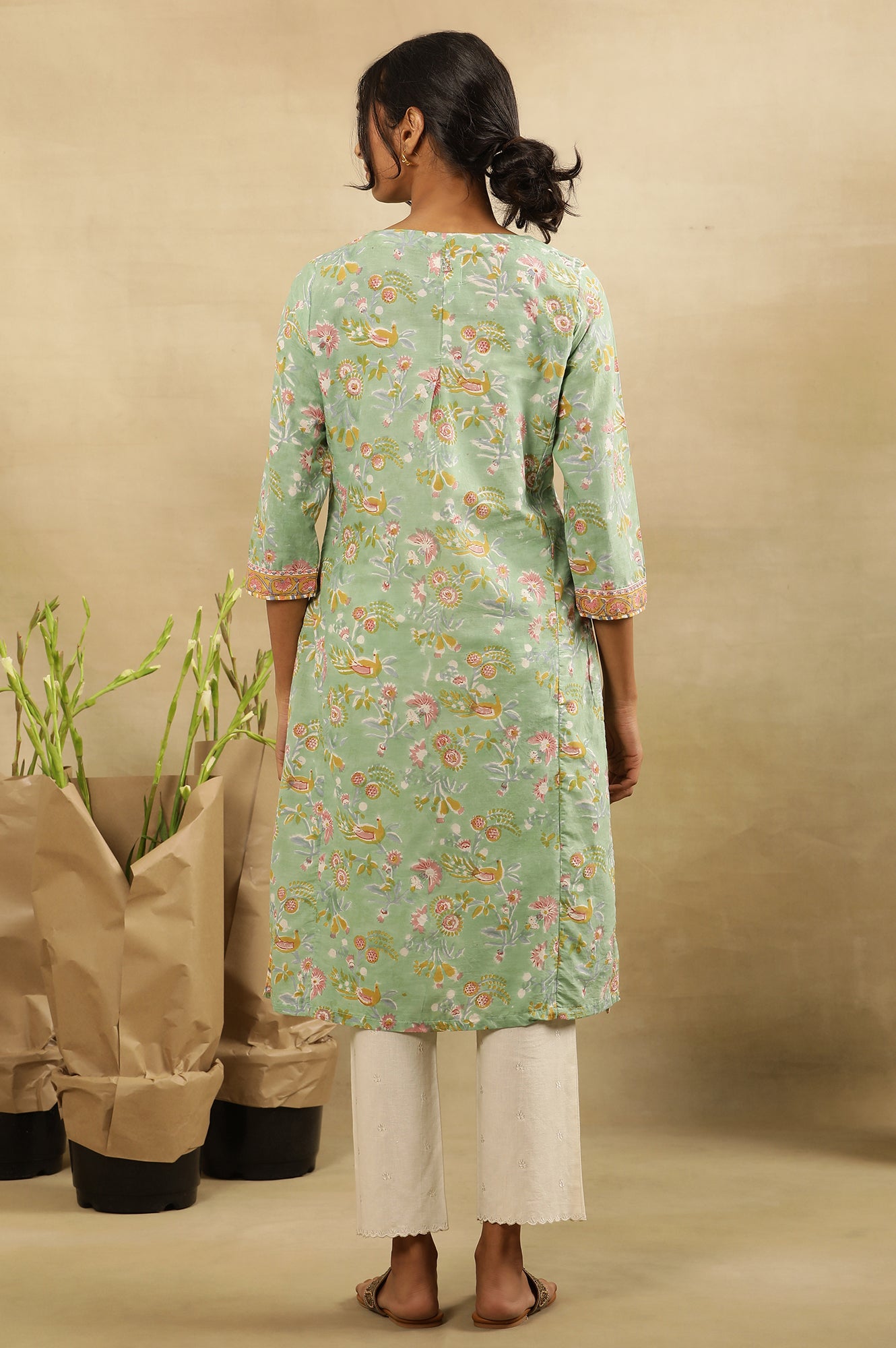 Green Block Printed Kurta With Neck Tie-Up