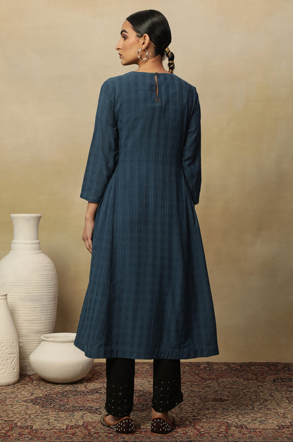 Blue Beadwork Embroidered Kurta In Textured Cotton