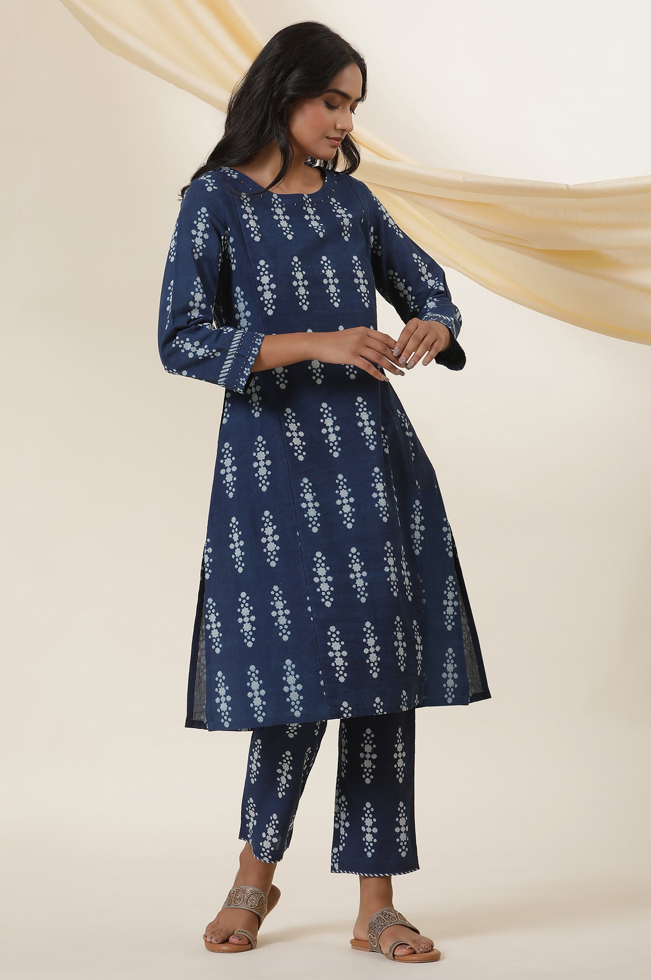 Indigo Buti Block Print Round Neck Kurta