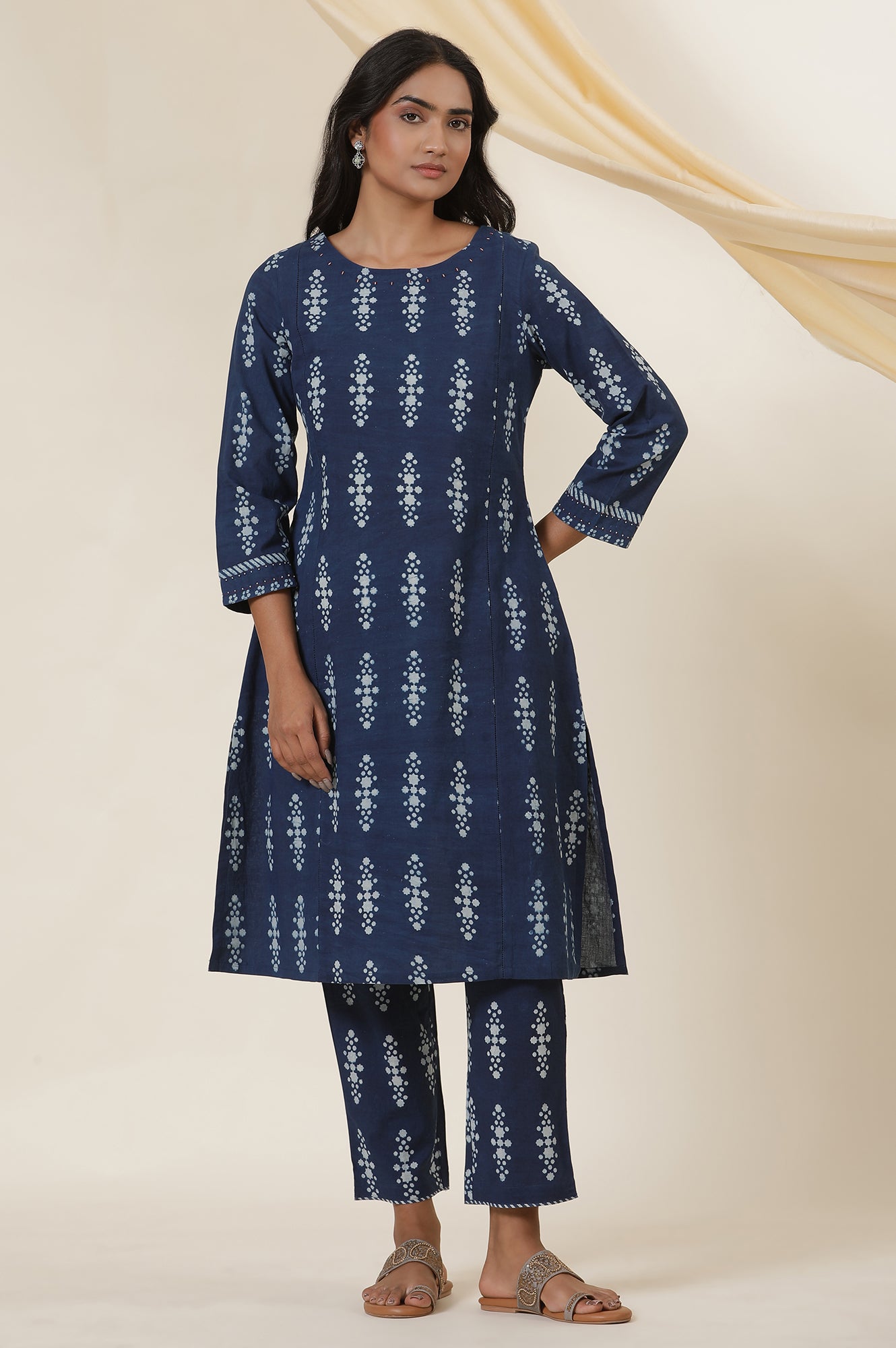 Indigo Buti Block Print Round Neck Kurta