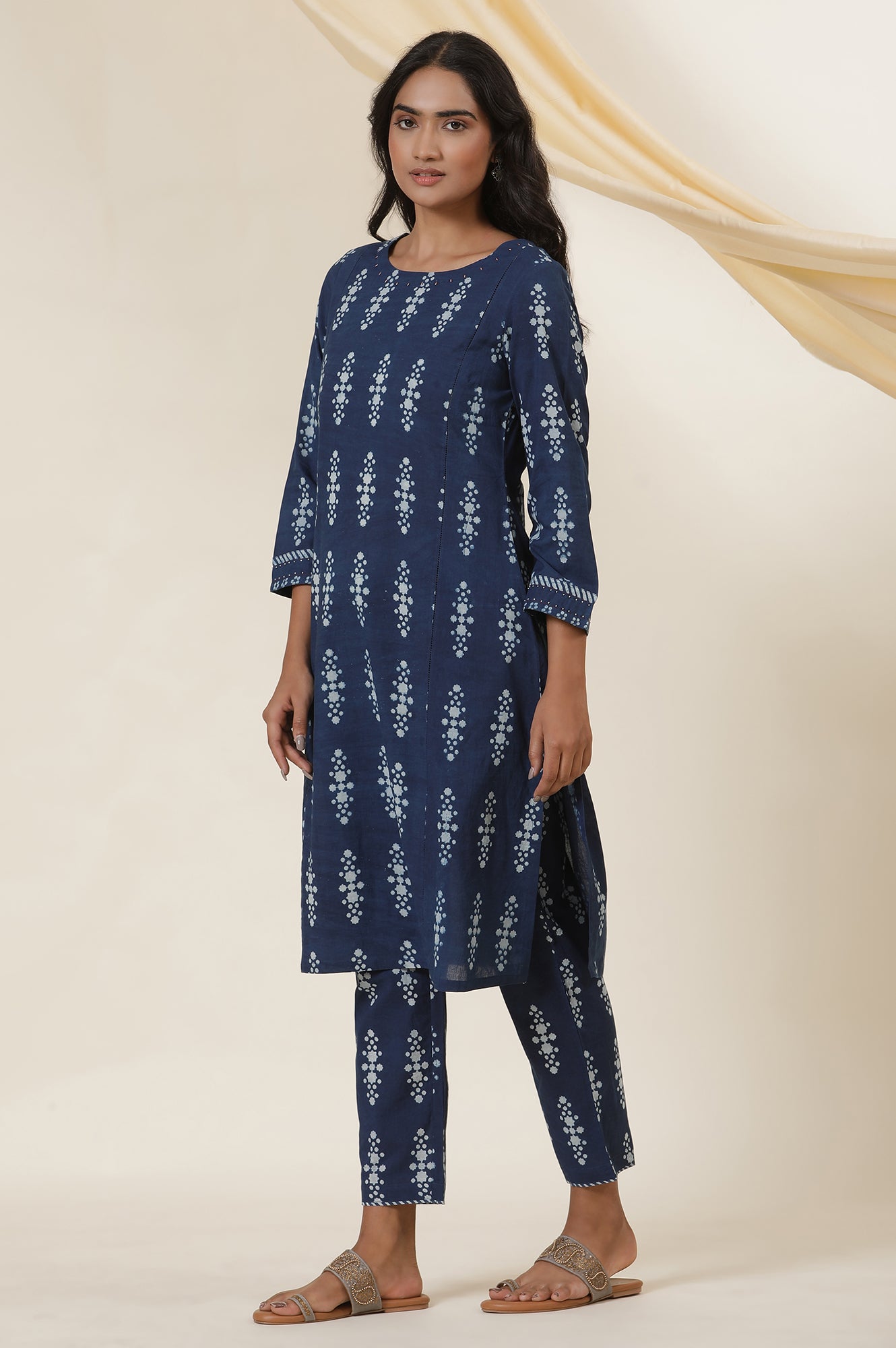 Indigo Buti Block Print Round Neck Kurta