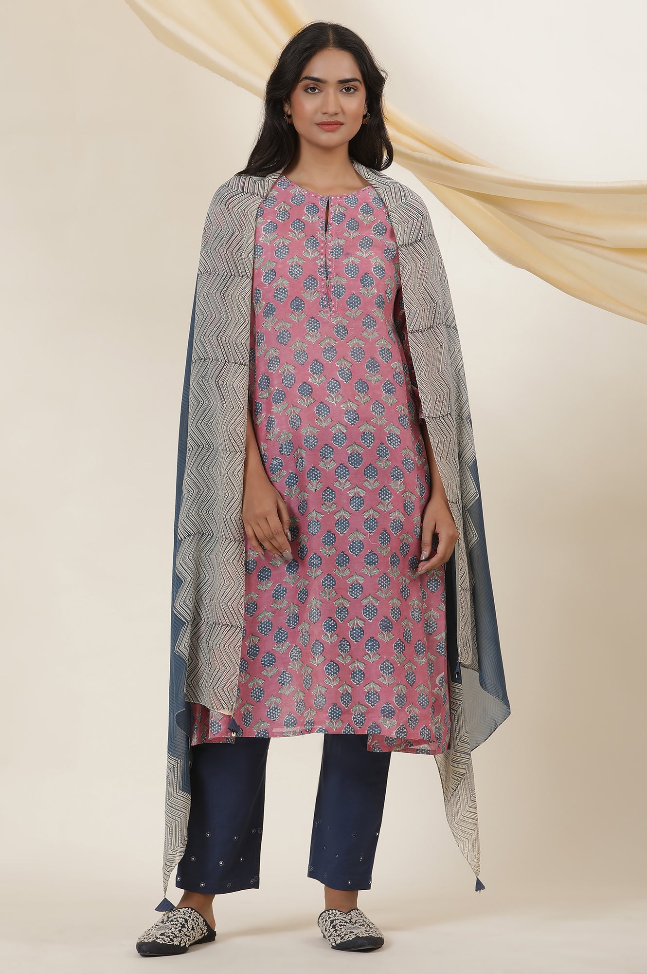 Pink Round Neck Block Print Kurta