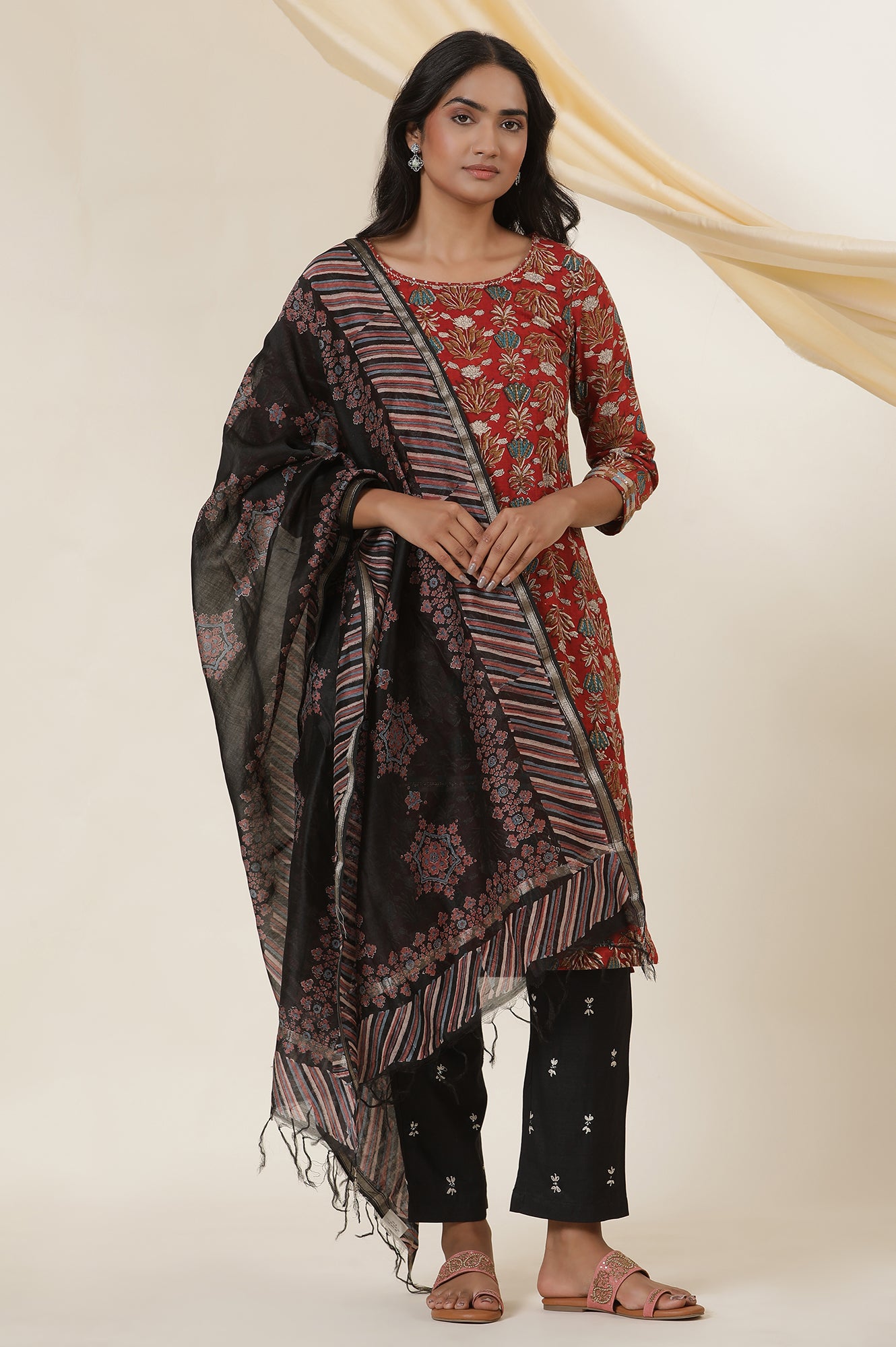 Black Espresso Block Printed Chanderi Drape