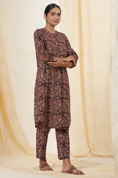 Black Kalamkari Printed Straight Cotton Voile Kurta And Straight Pants Set