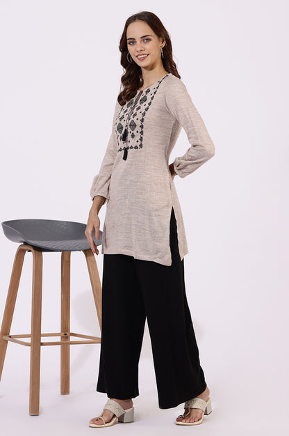 Off White Solid Thread Work Acrylic Straight Westernwear