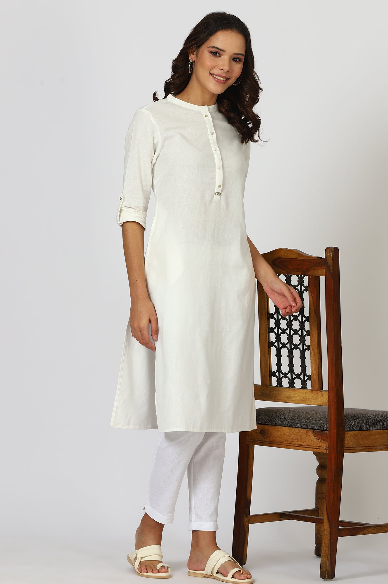 White Mandarin Collar Cotton Blend Straight Kurta