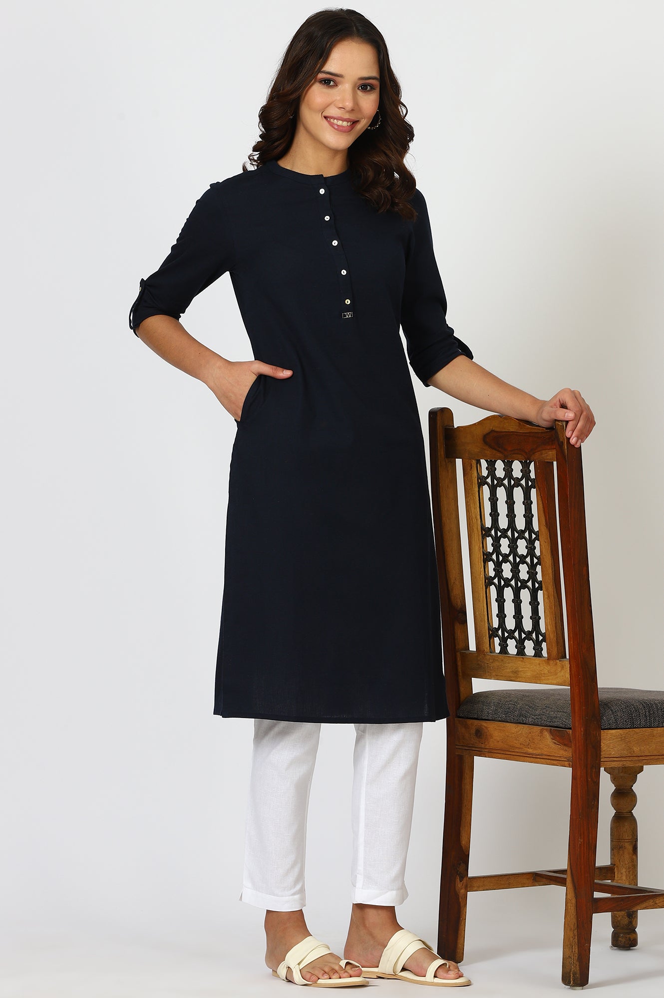 Navy Blue Mandarin Collar Cotton Blend Straight Kurta