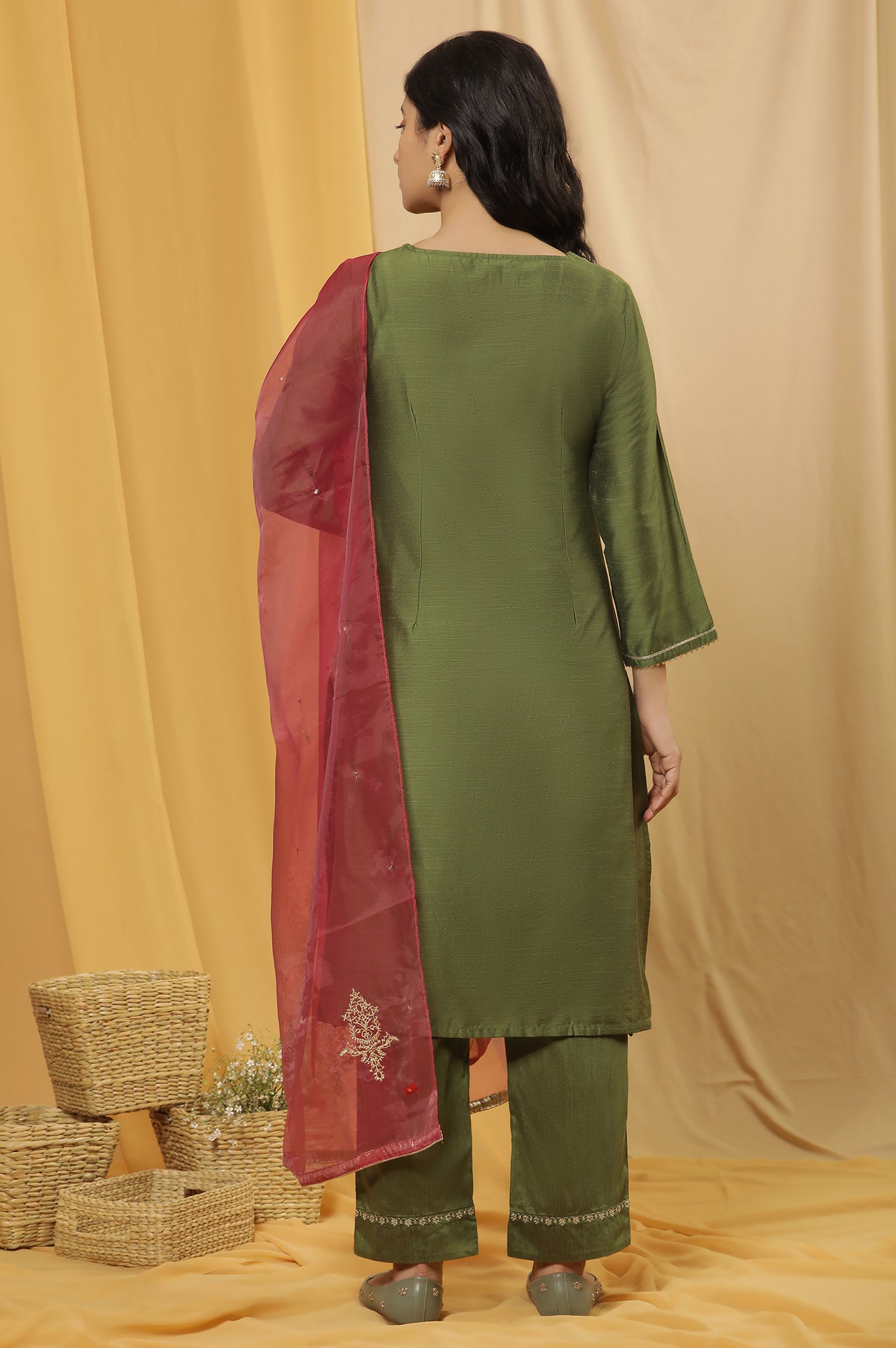 Green Embroidered Kurta, Pants And Organza Dupatta Set