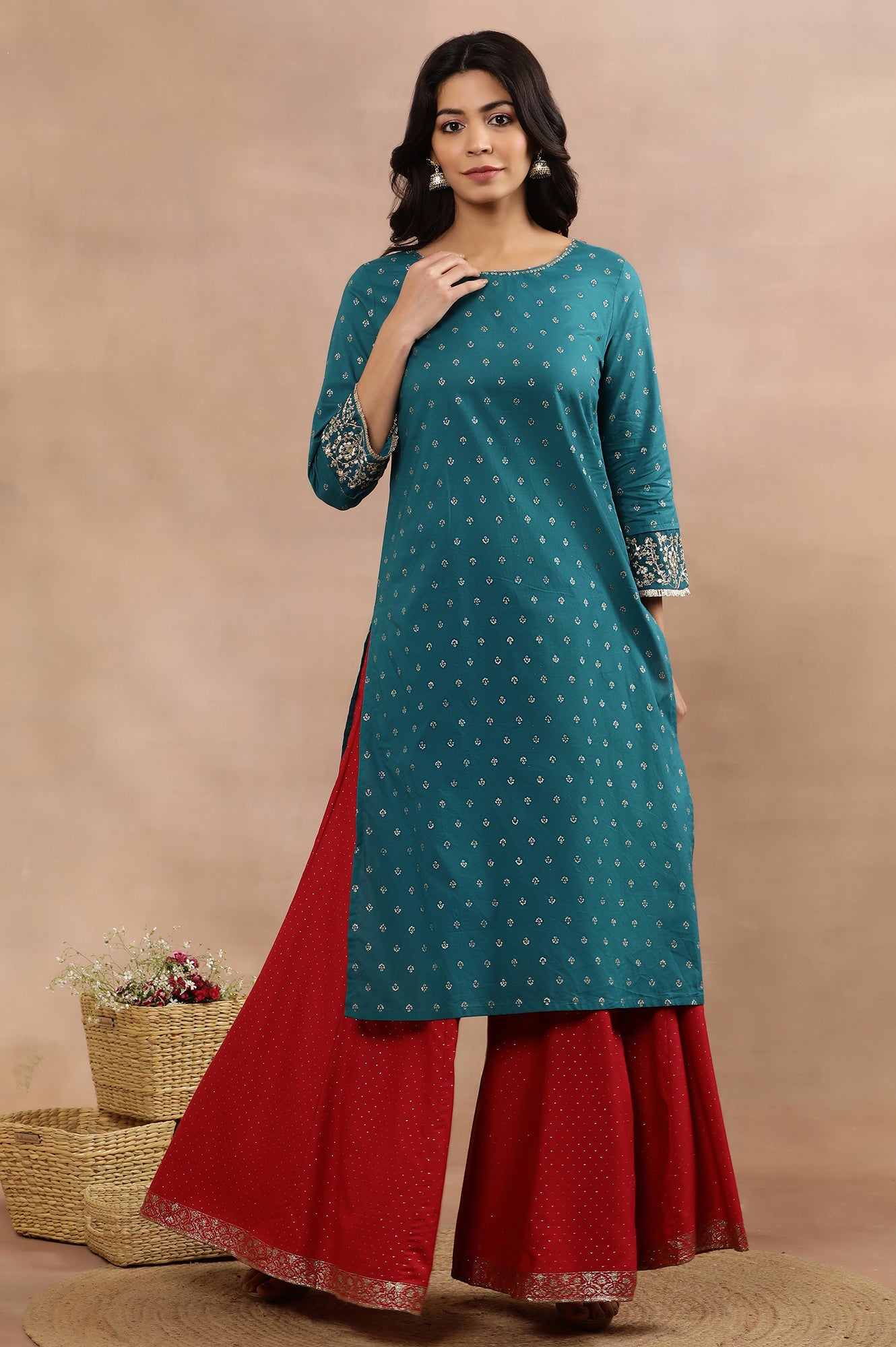 Blue Embellished Kurta And Glitter Printed Culottes