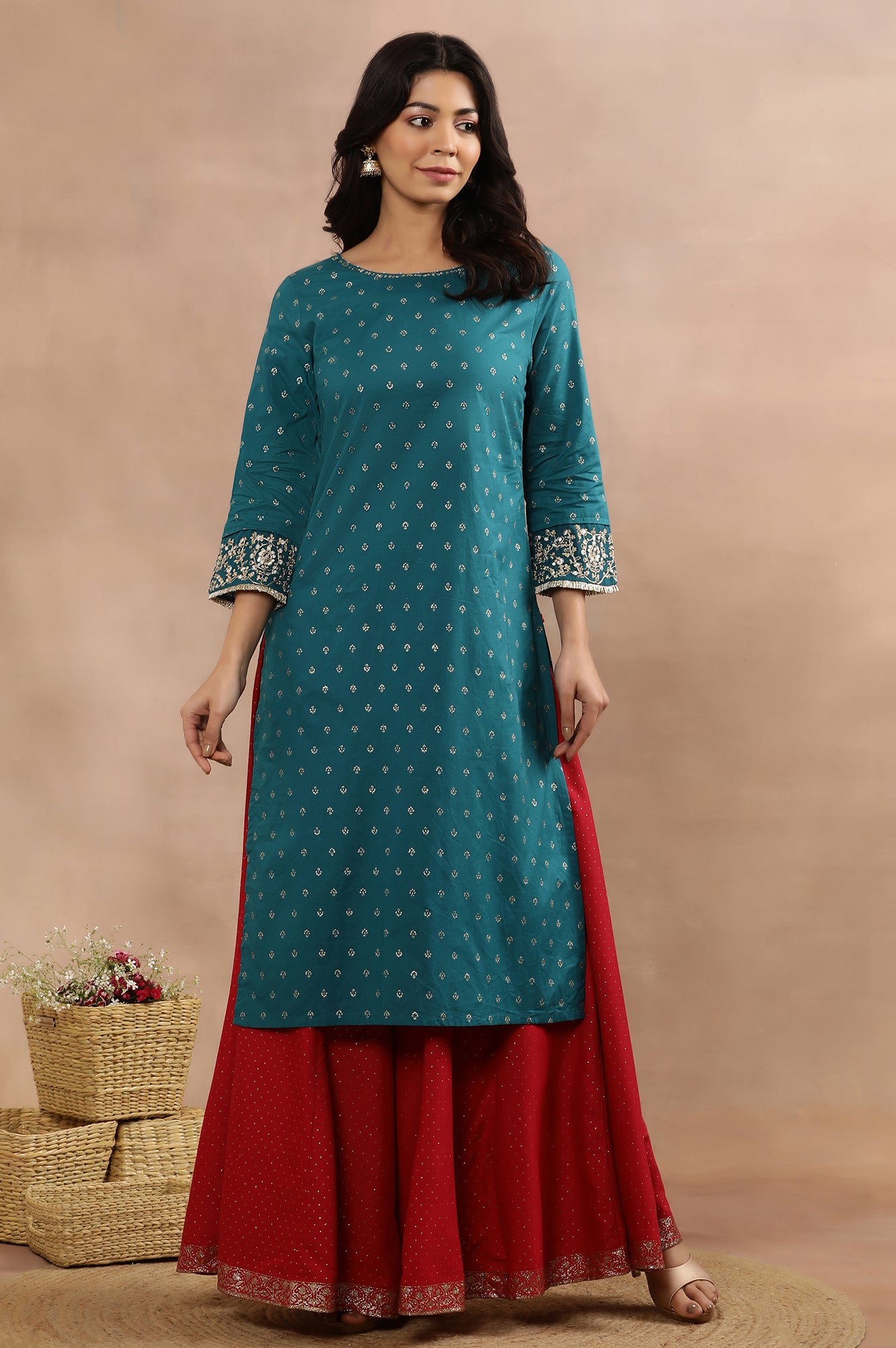 Blue Embellished Kurta And Glitter Printed Culottes