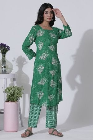 Green Floral Printed Straight Kurta, Pants With Dupatta Set