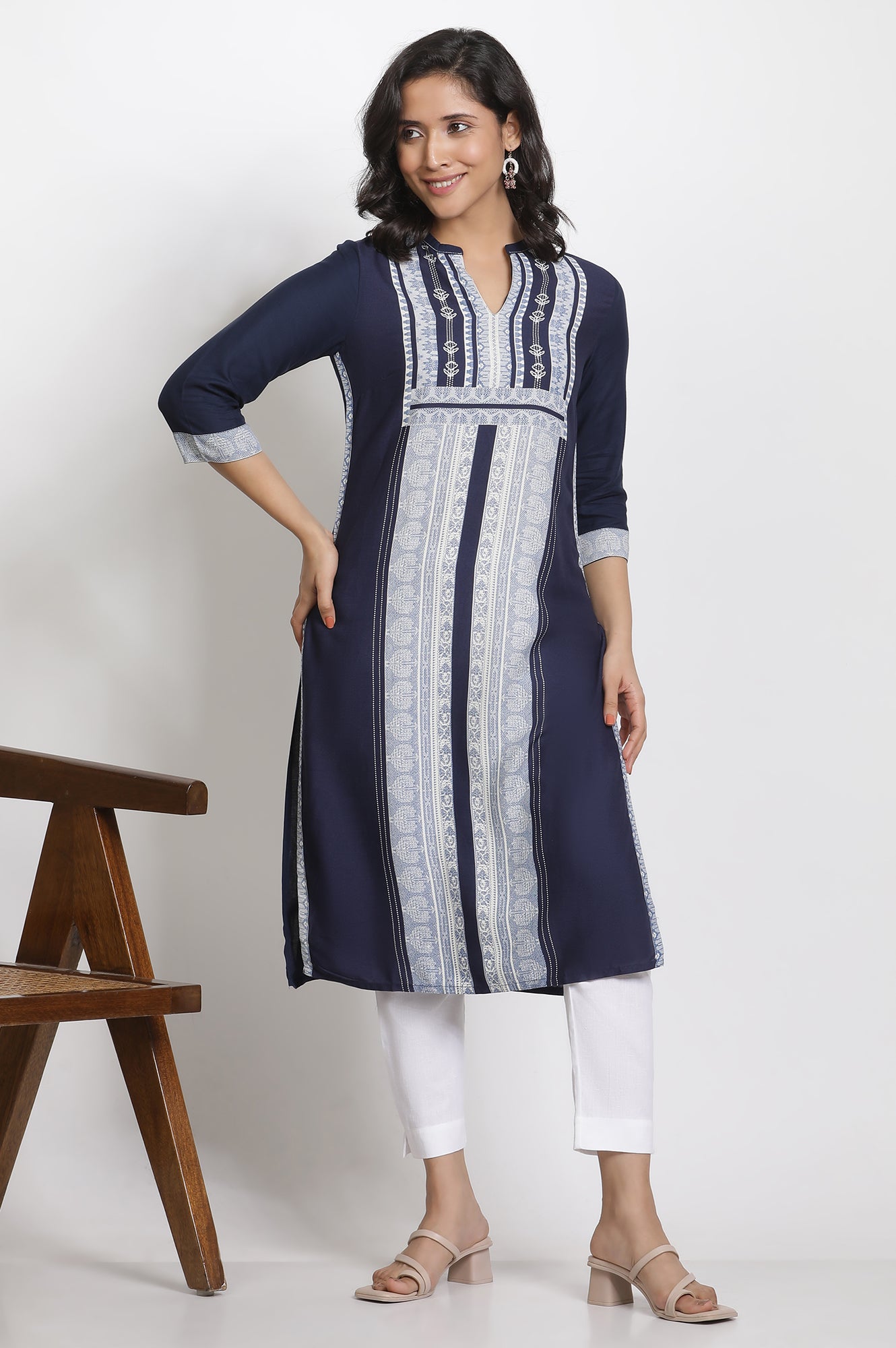 Blue Fusion Printed Kurta And Pants Set