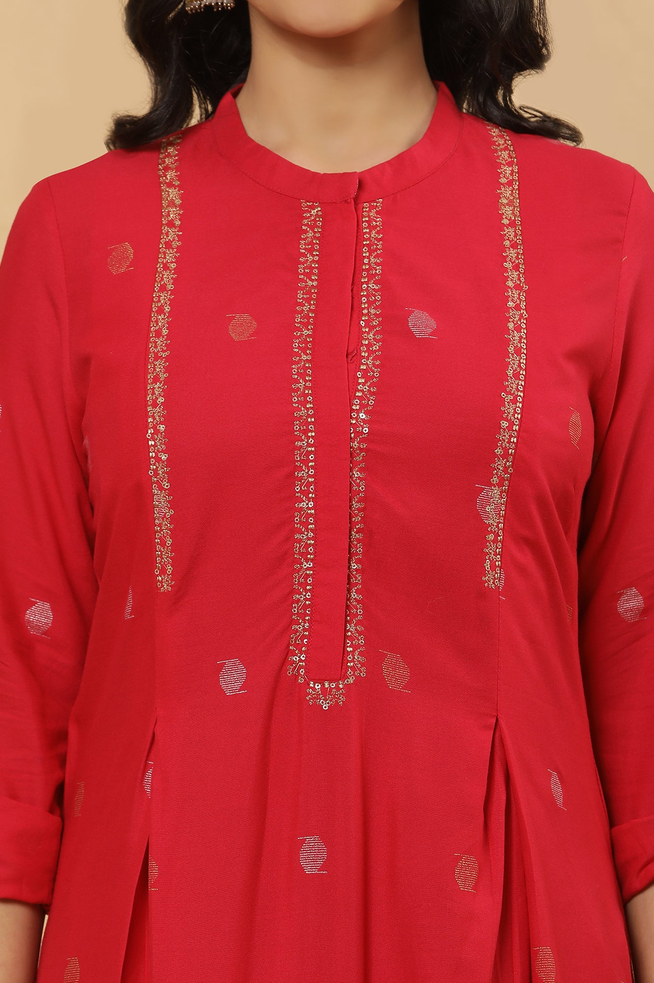 Red Metallic Embroidered Kurta And Pants Set