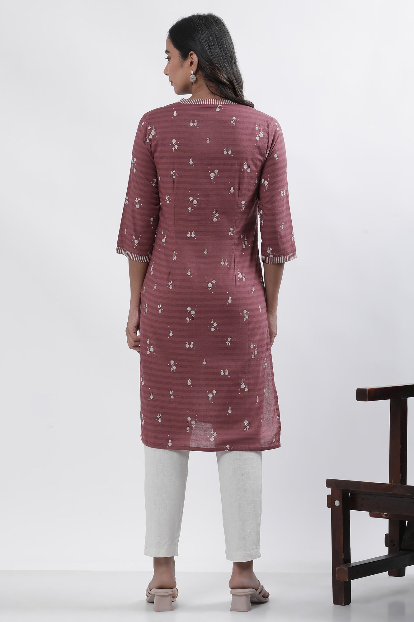 Maroon Printed Kurta And Pants Set