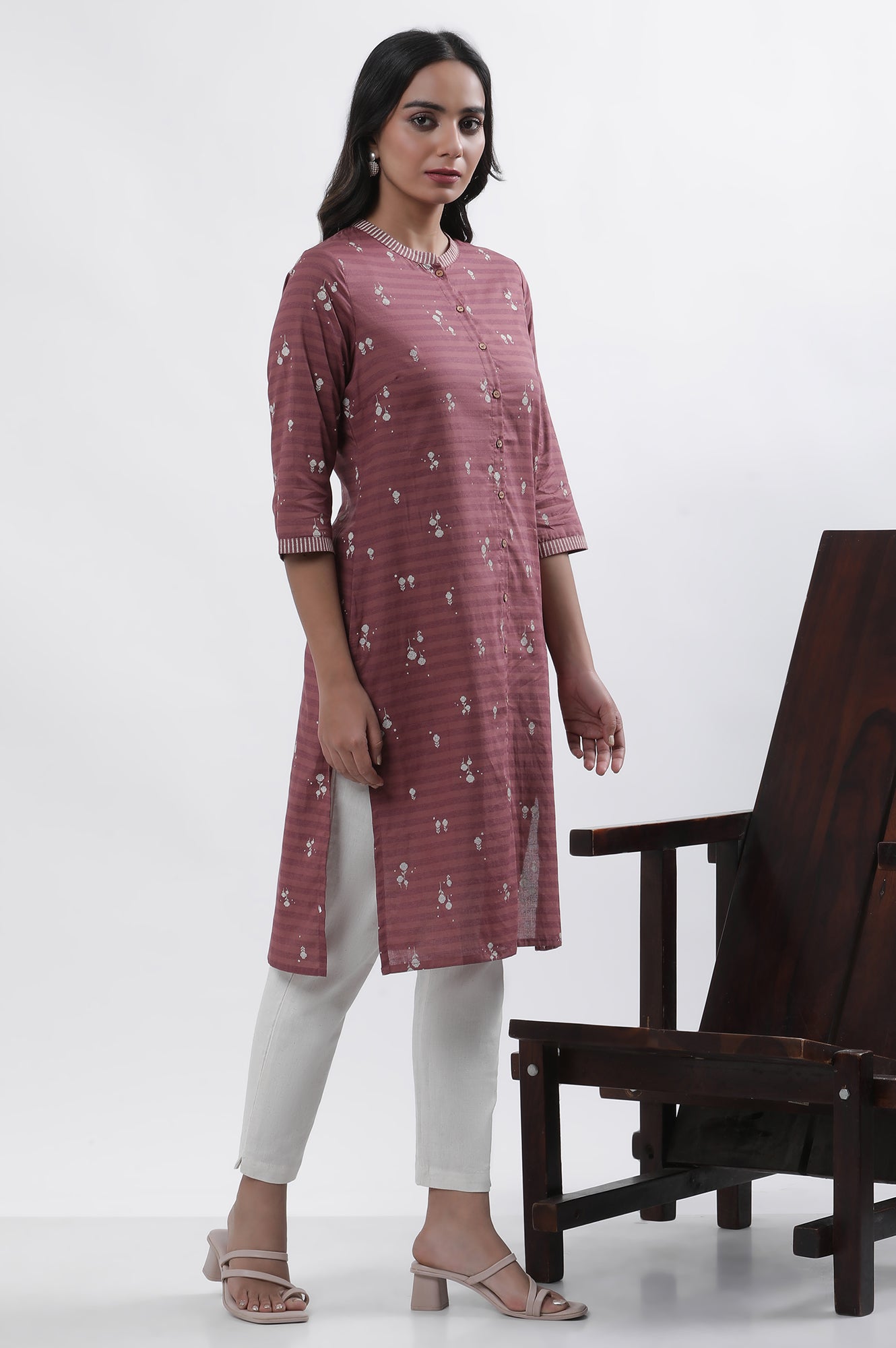 Maroon Printed Kurta And Pants Set