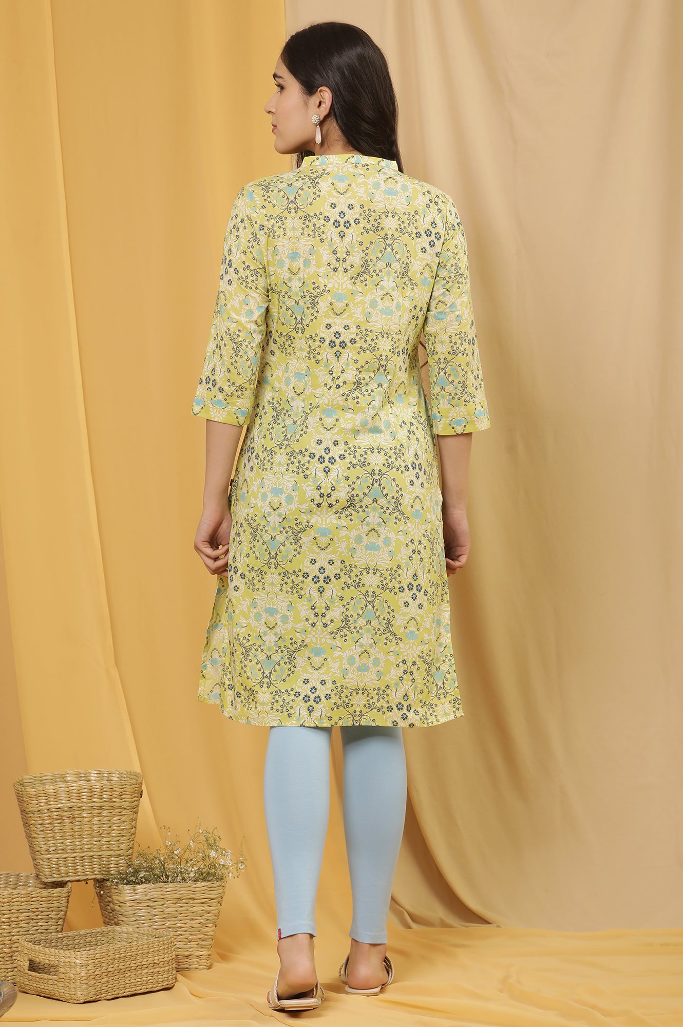 Green Printed Kurta And Tights Set