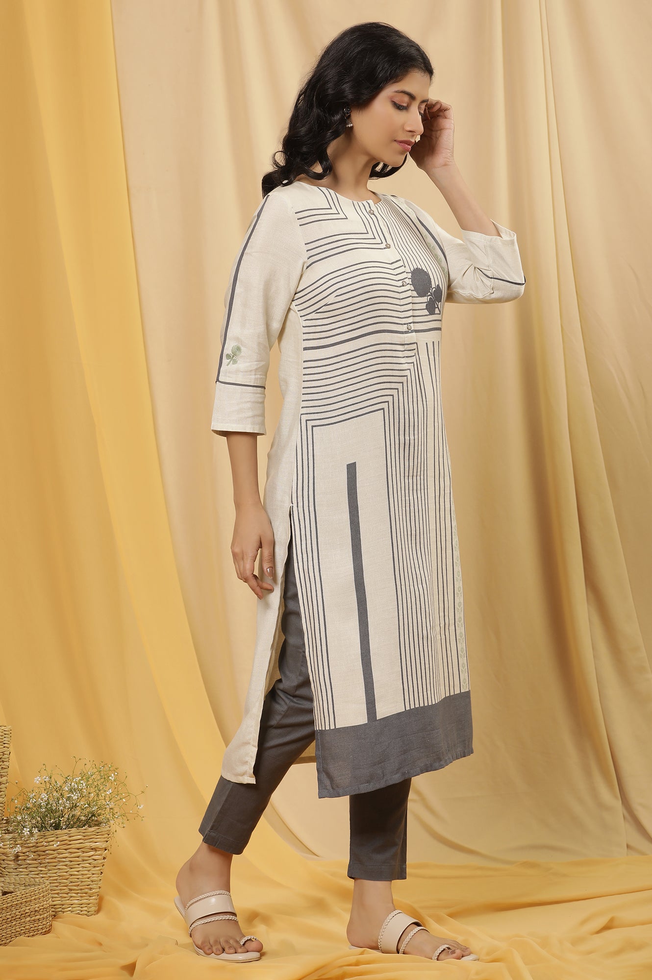 White Straight Printed Kurta And Pants Set