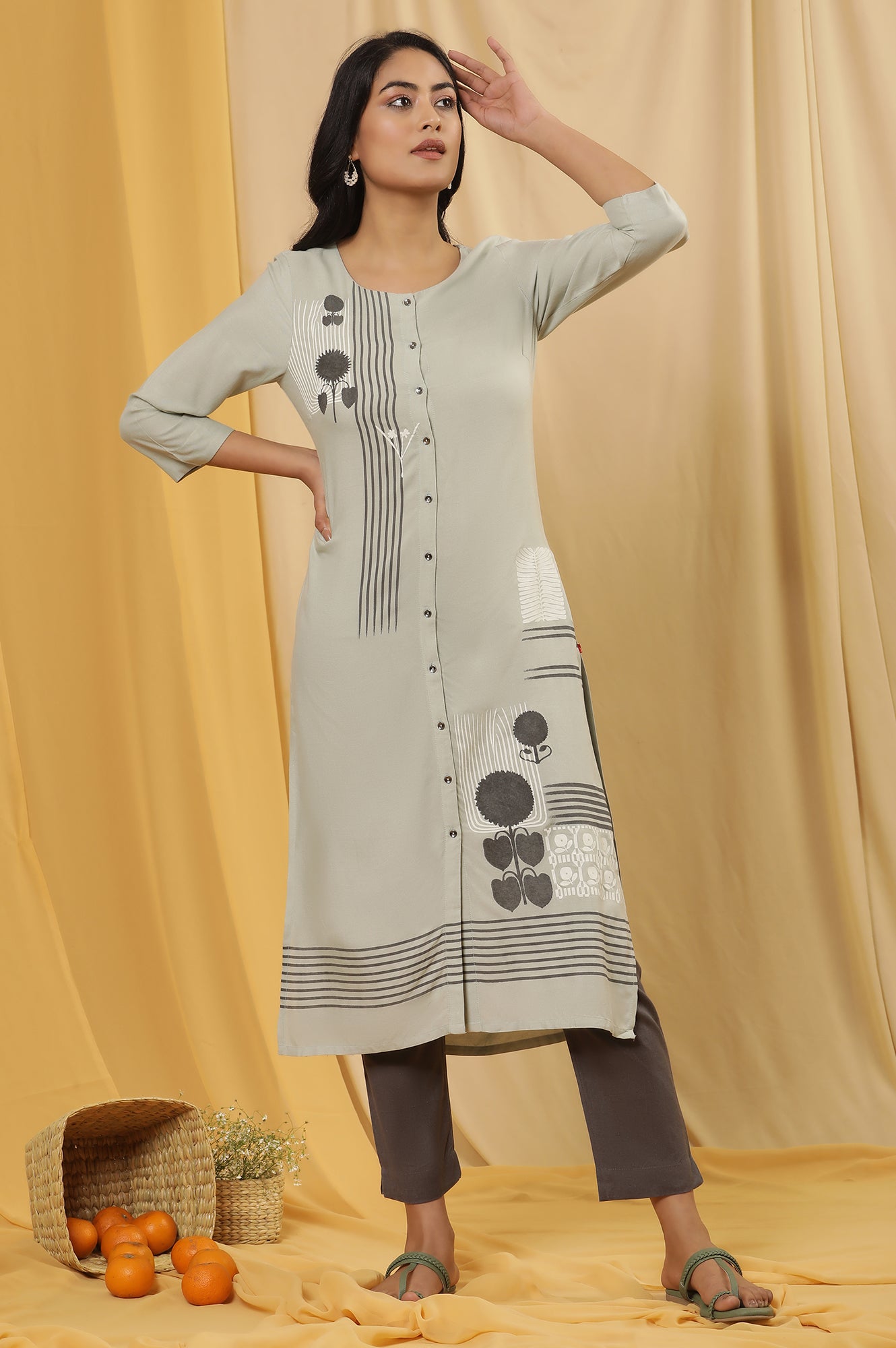 Green Printed Button Down Kurta And Pants Set