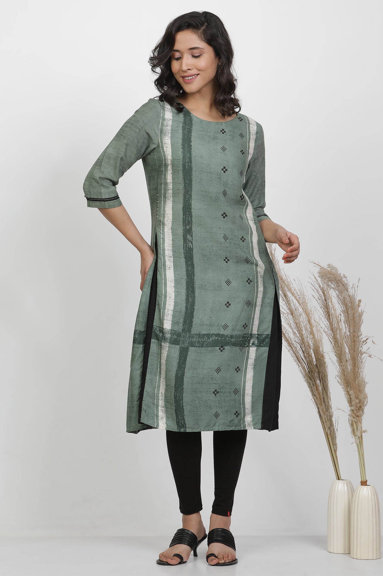 Green Godet Box Pleat Kurta And Tights Set