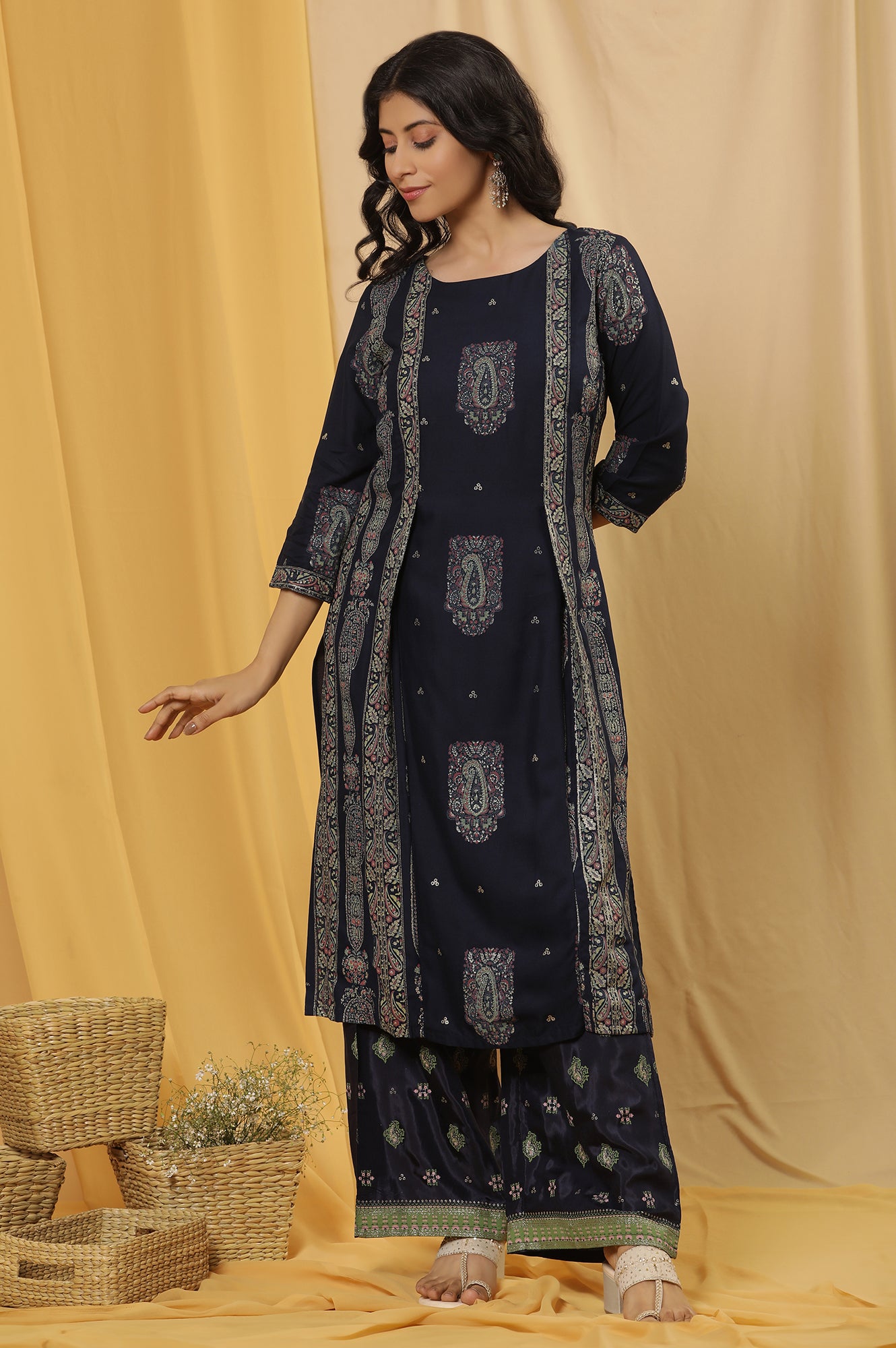 Blue Printed Festive Kurta And Parallel Pants Set