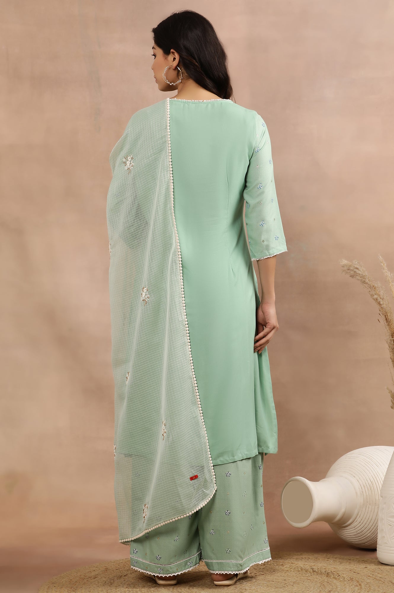 Green Embroidered Kurta, Pants And Kota Dupatta Set