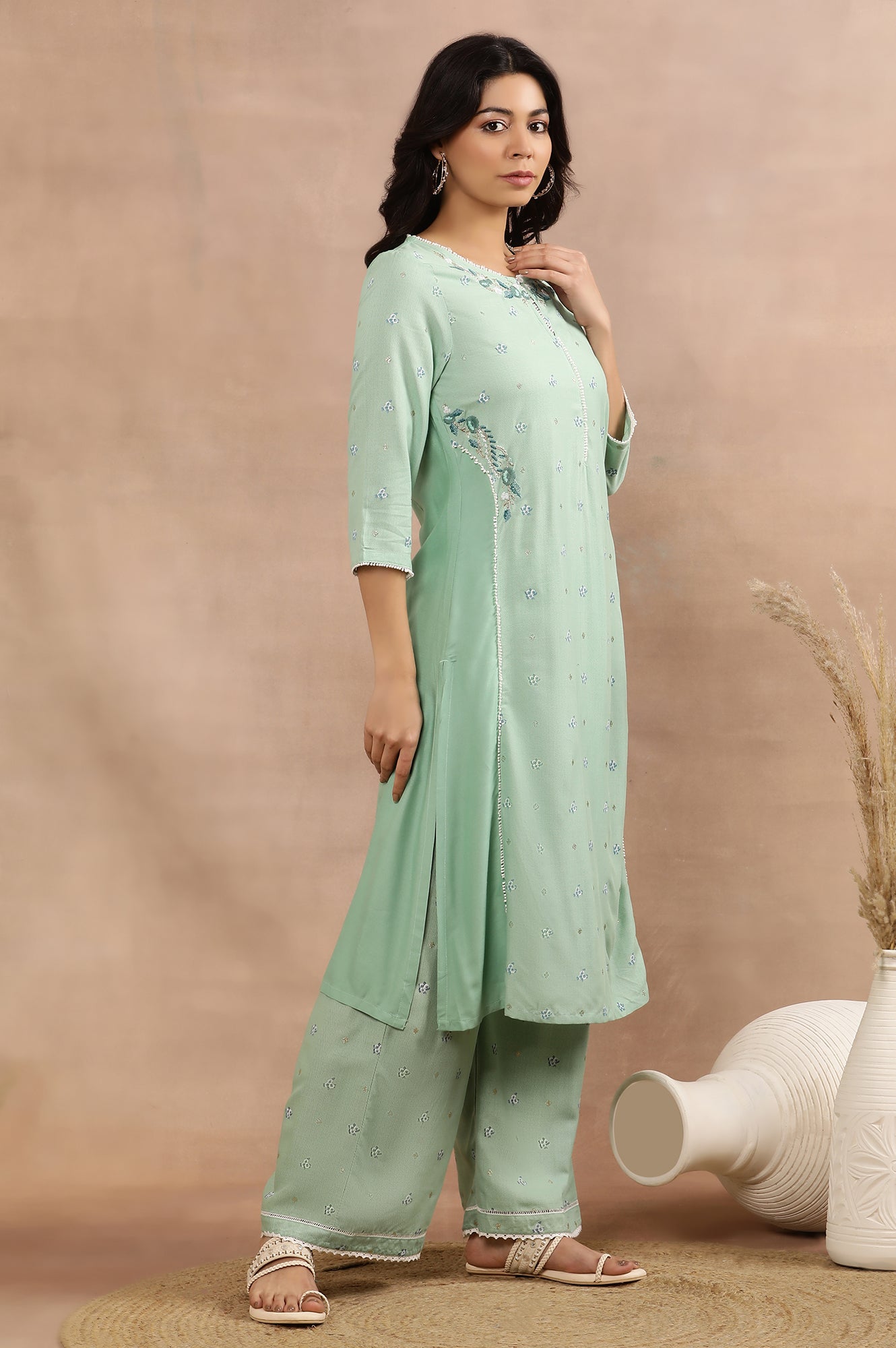 Green Embroidered Kurta, Pants And Kota Dupatta Set